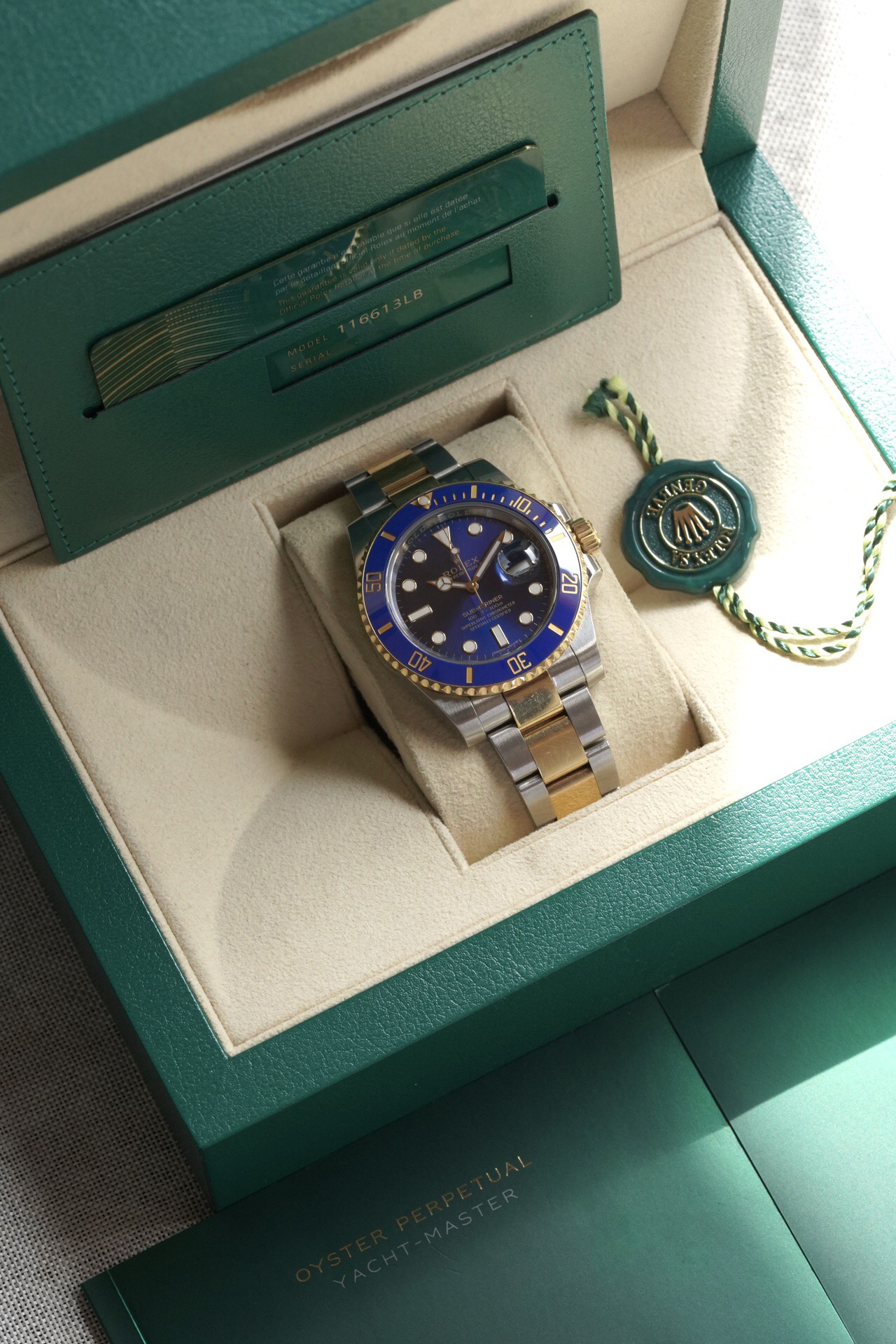 Rolex 116613lb-0005
