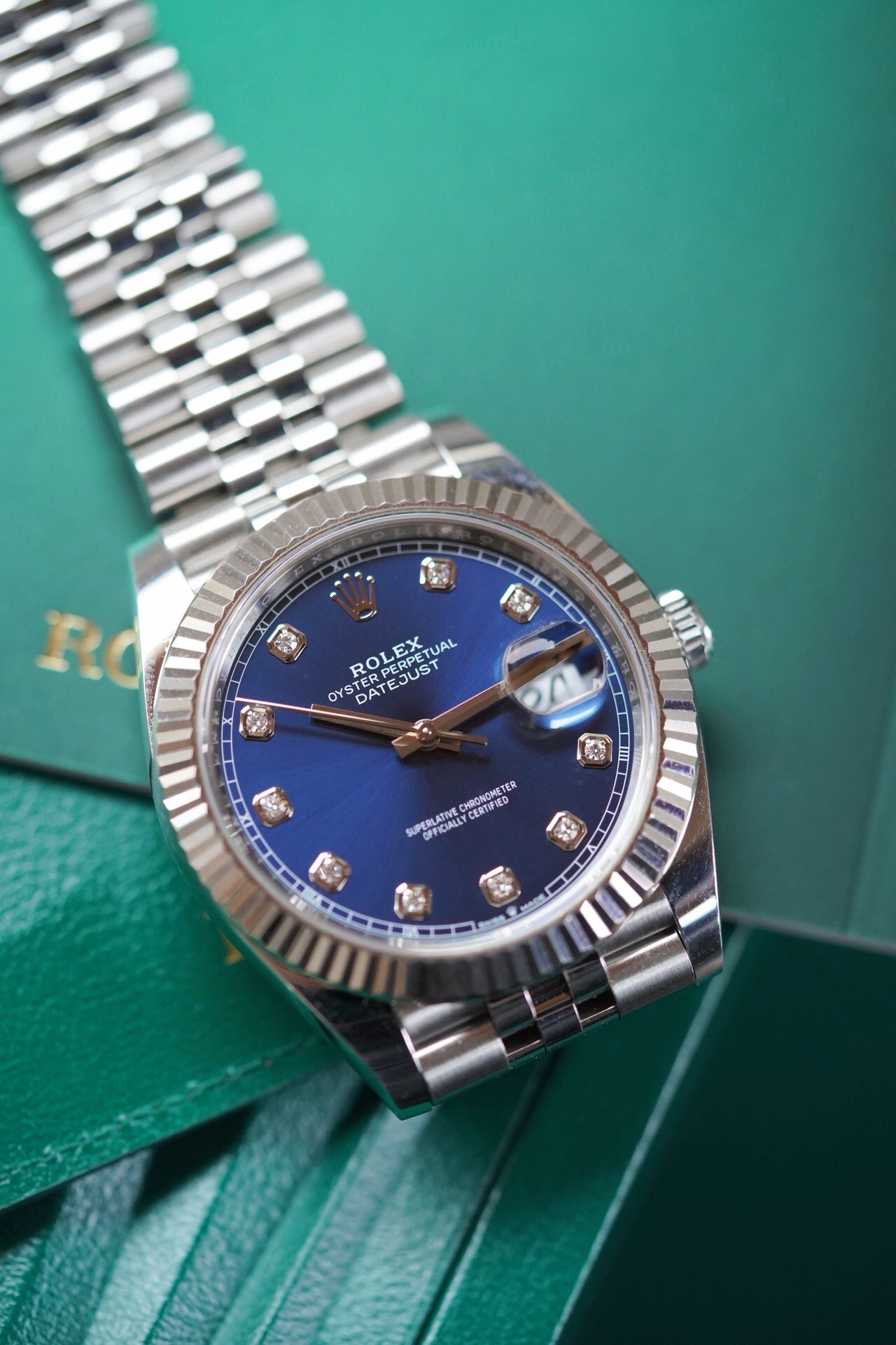 Rolex m126334-0016 detail 1