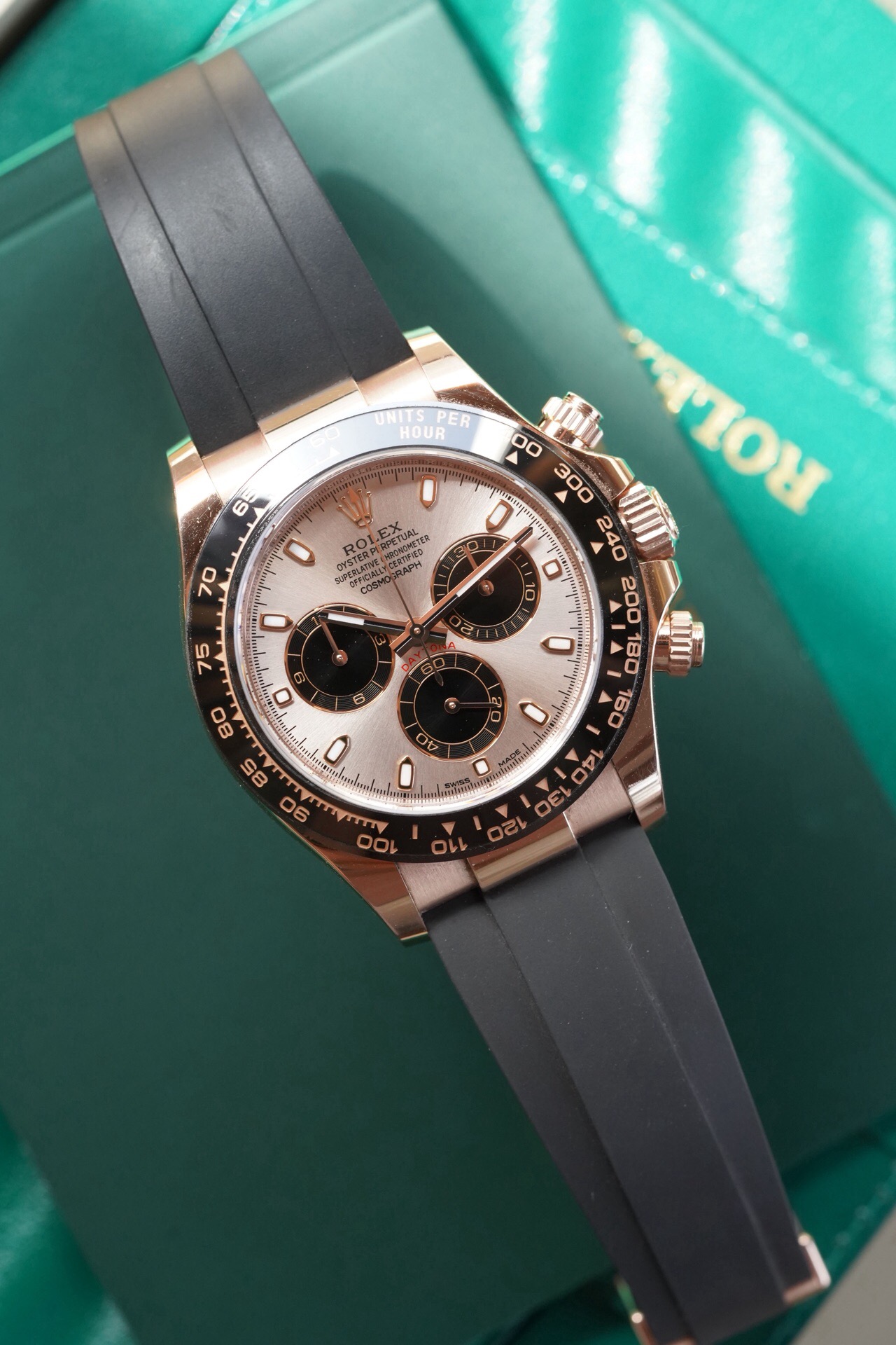Rolex m116515-0059 detail 1