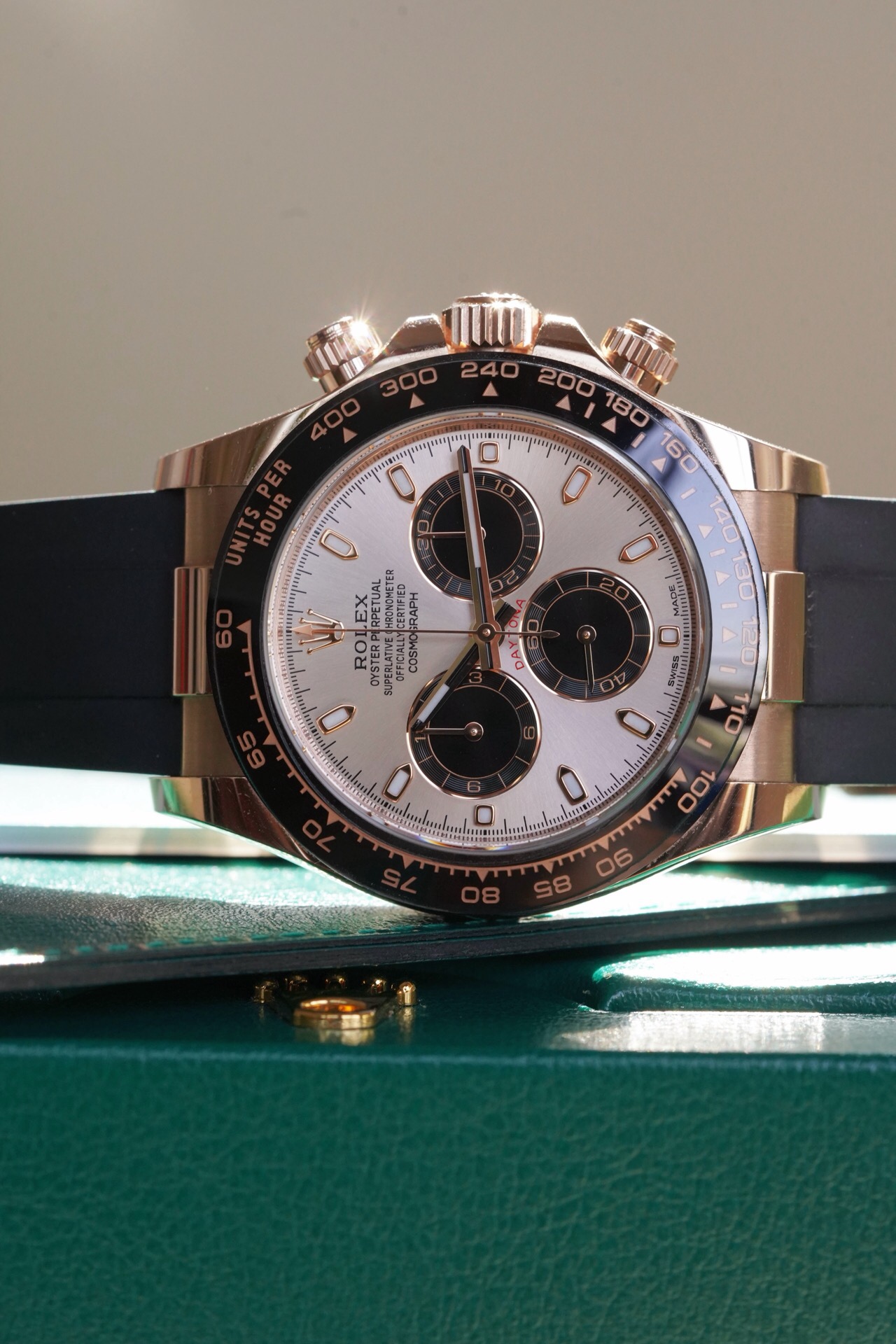 Rolex m116515-0059 detail 2
