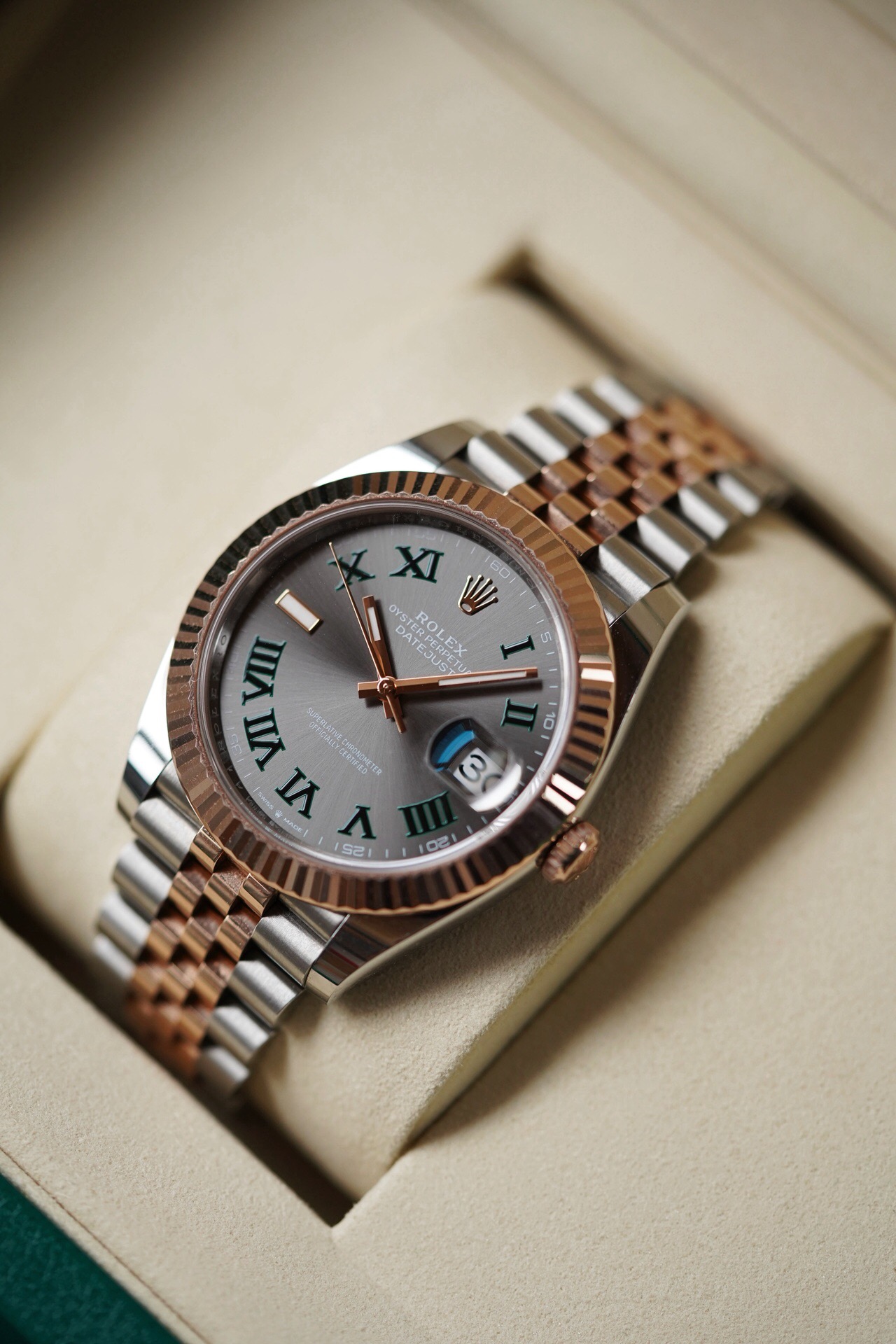 Rolex m126331 detail 2