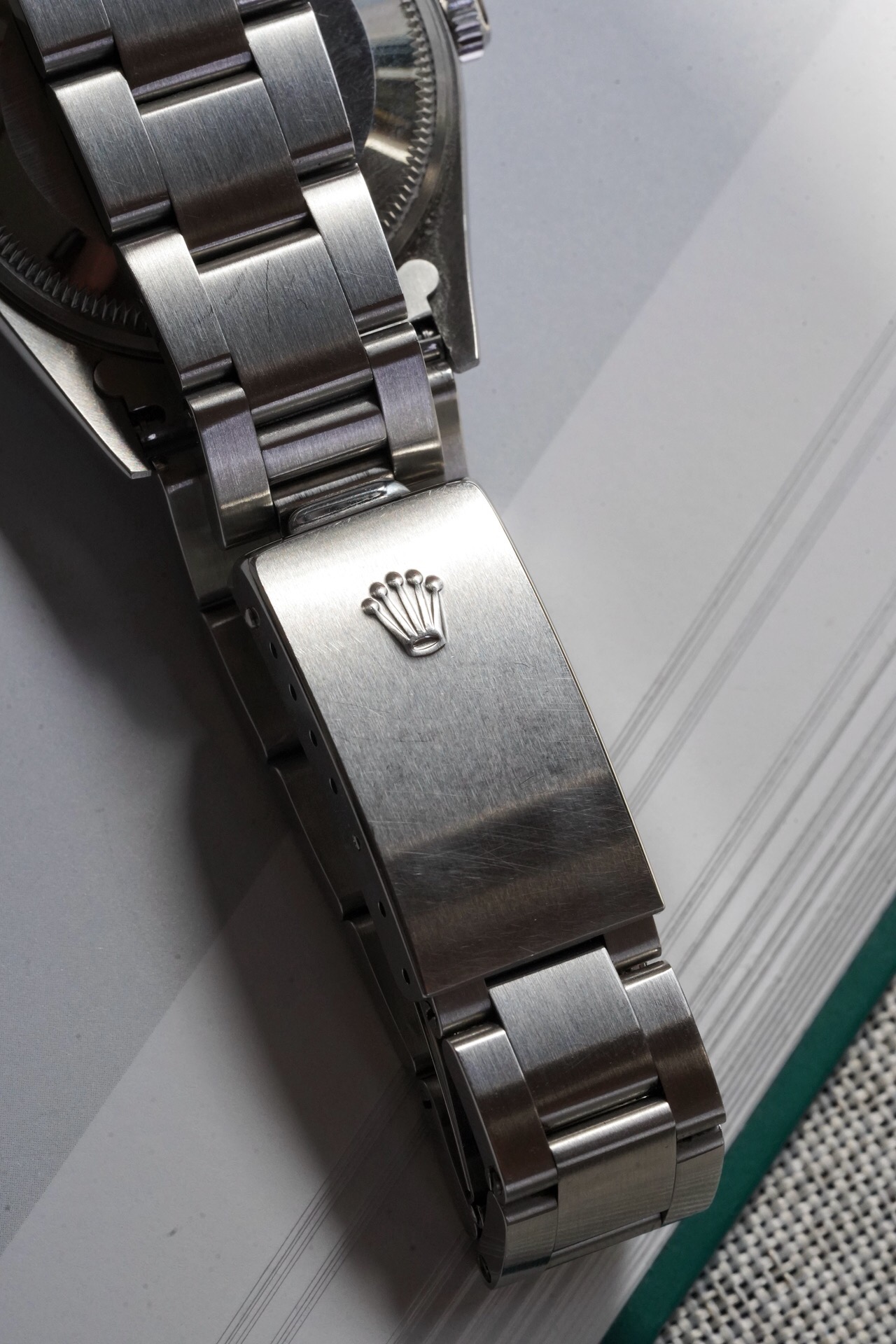 Rolex 15200 detail 5