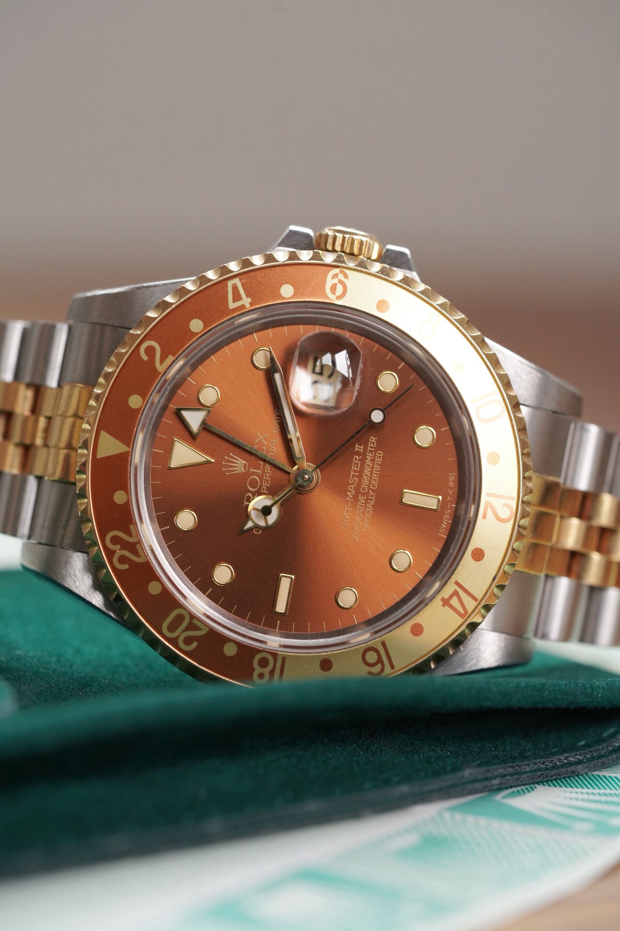 Rolex 16713 detail 1
