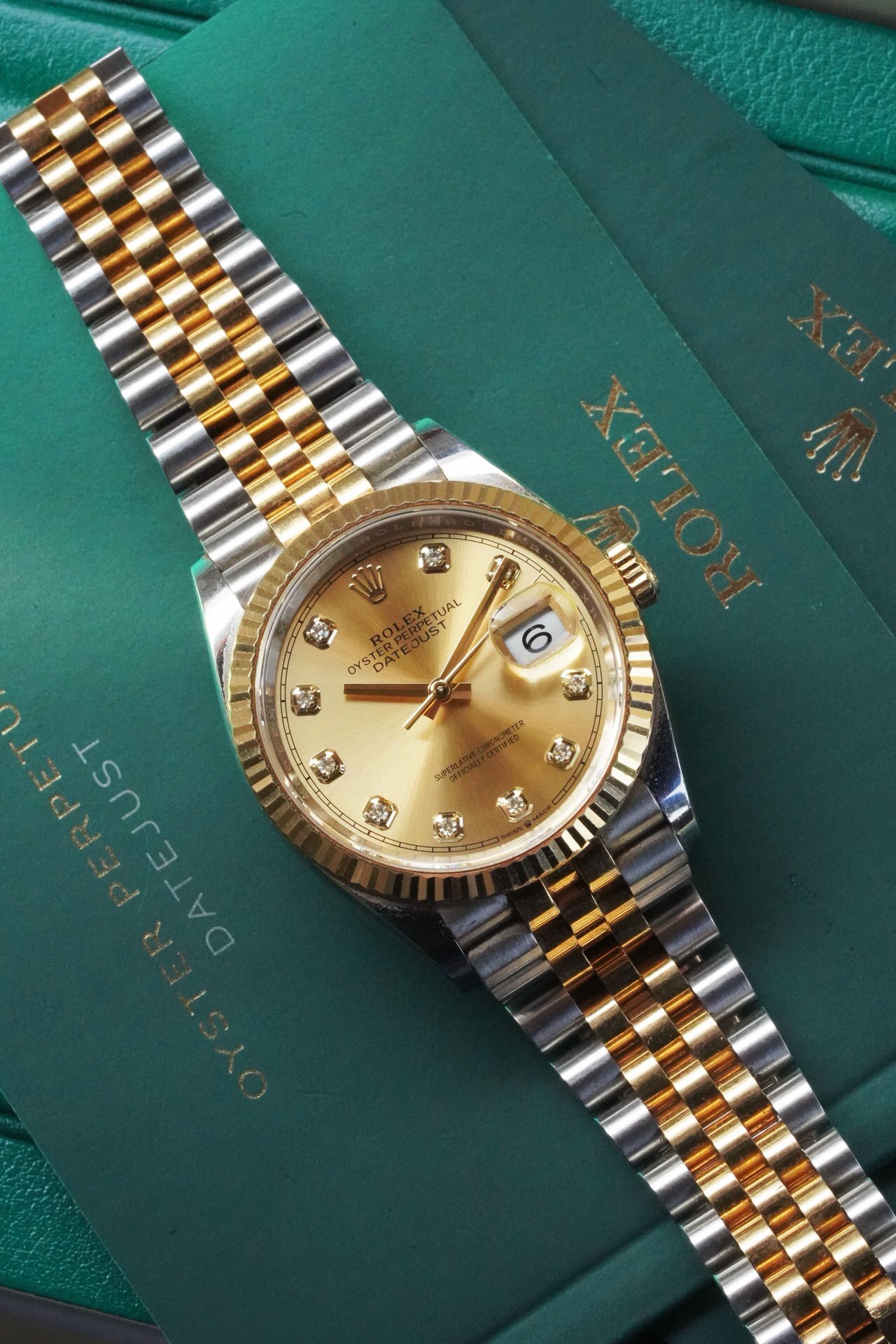Rolex m126233 detail 2