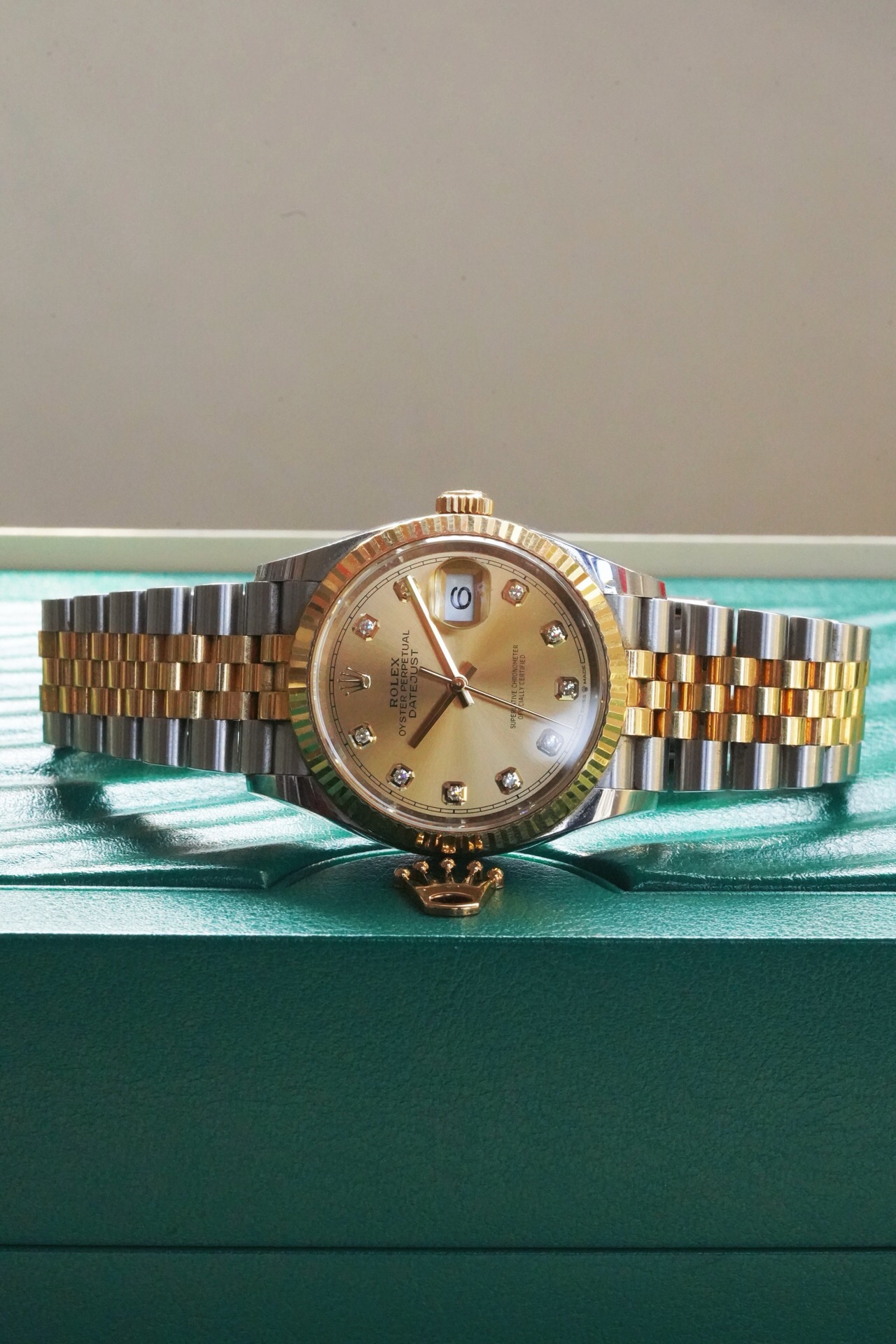 Rolex m126233 detail 3