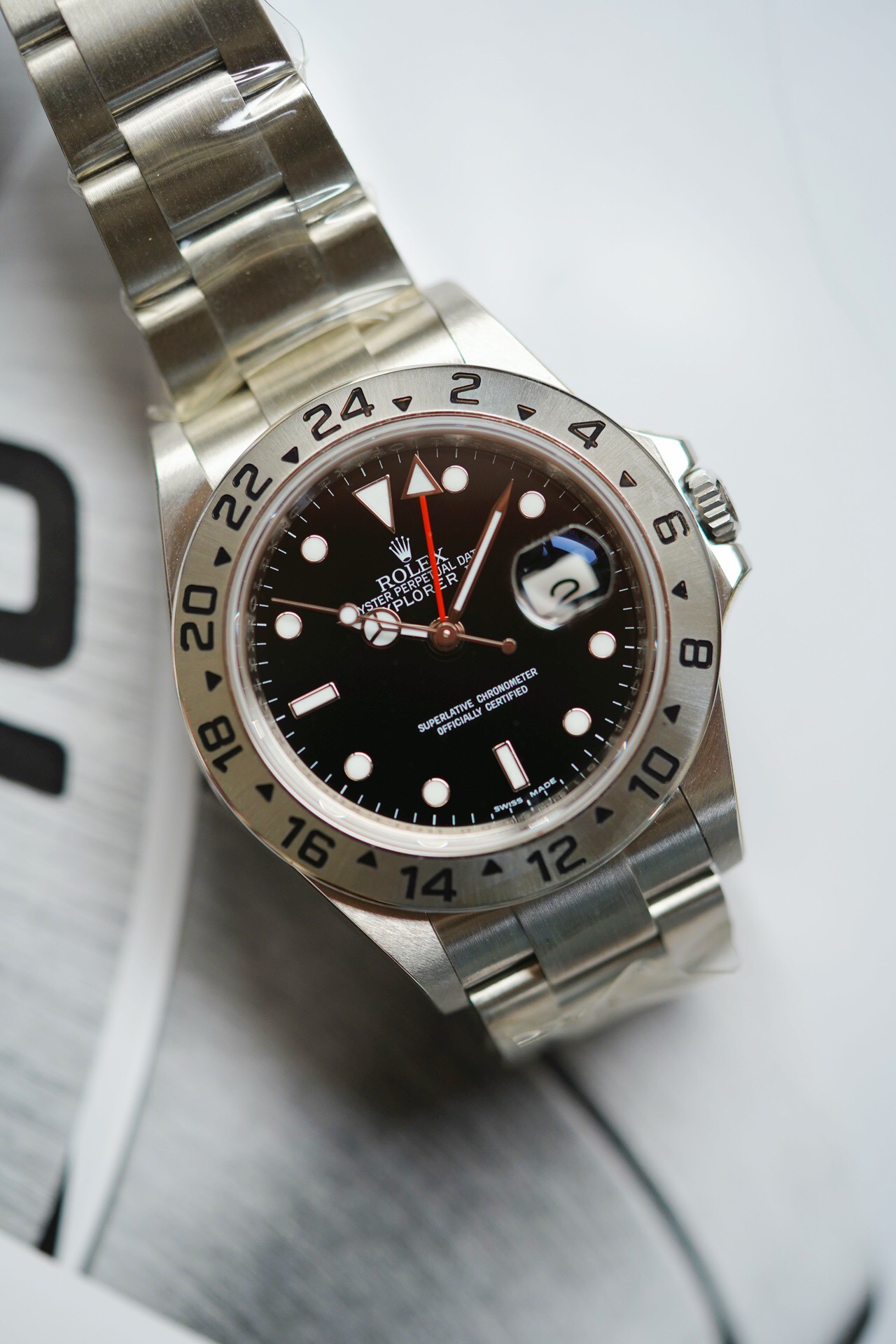 Rolex 16570 detail 2