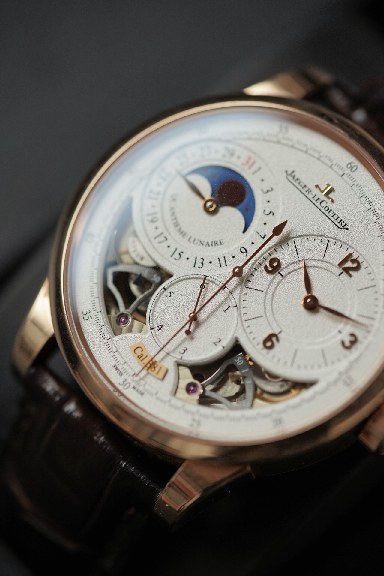 Jaeger-LeCoultre 6042422 detail 1