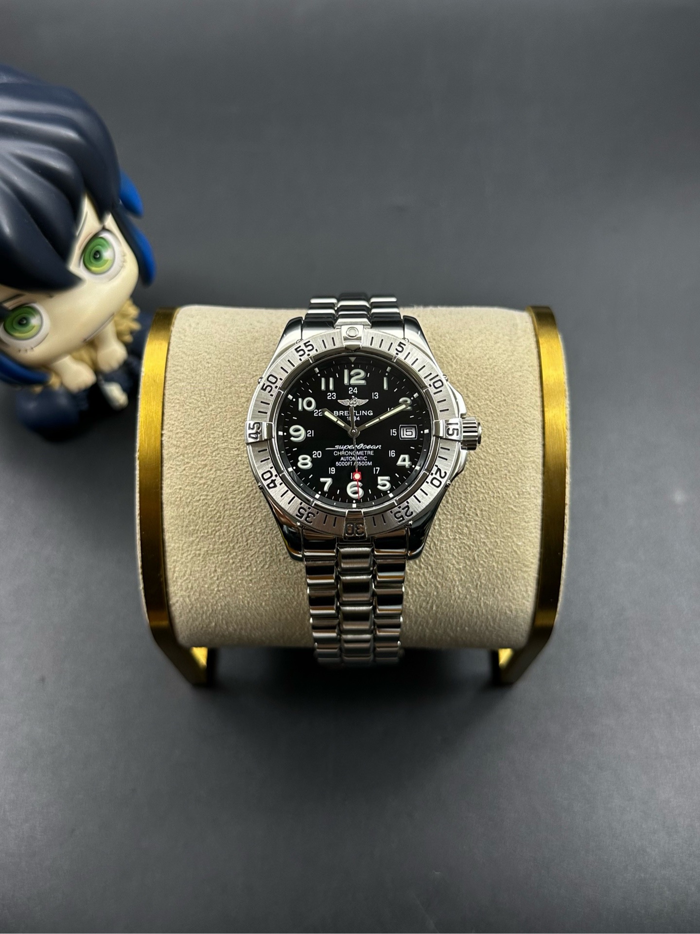 Breitling A17360 detail 1