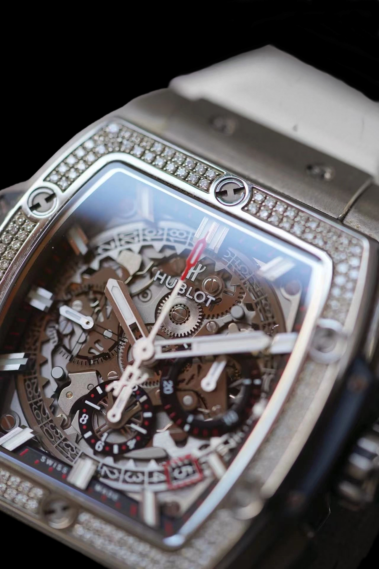 Hublot 641.NX.0173.LR.1104 detail 3