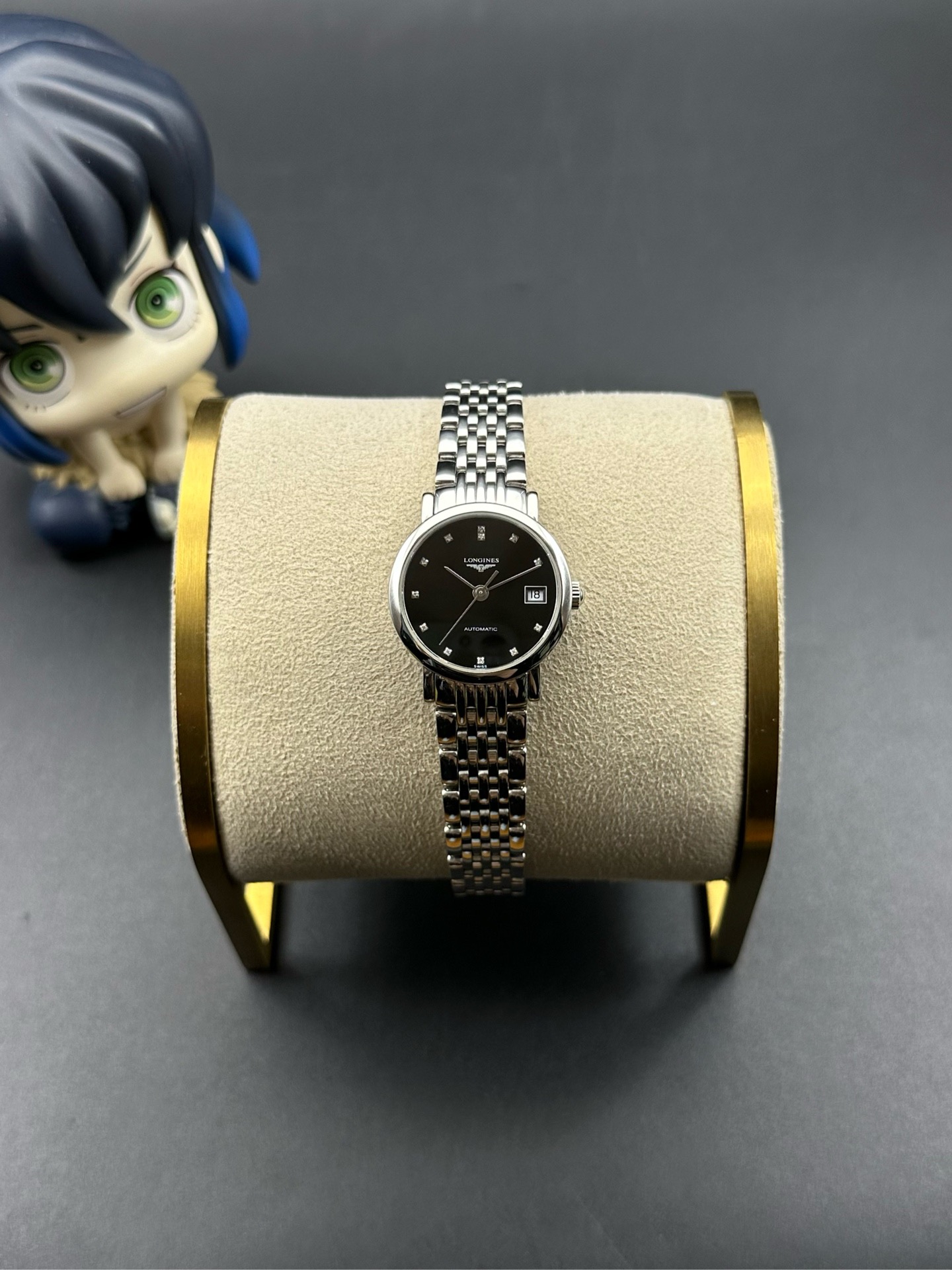 Longines L4.309.4.57.6 detail 2