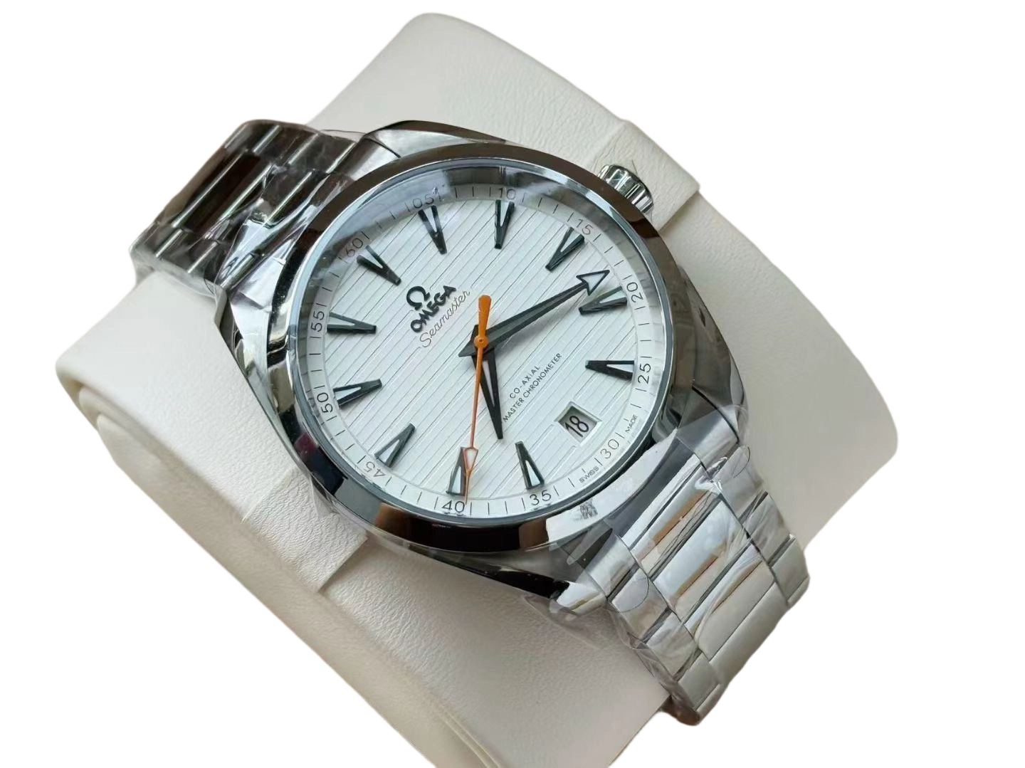 Omega 220.10.41.21.02.001 detail 1