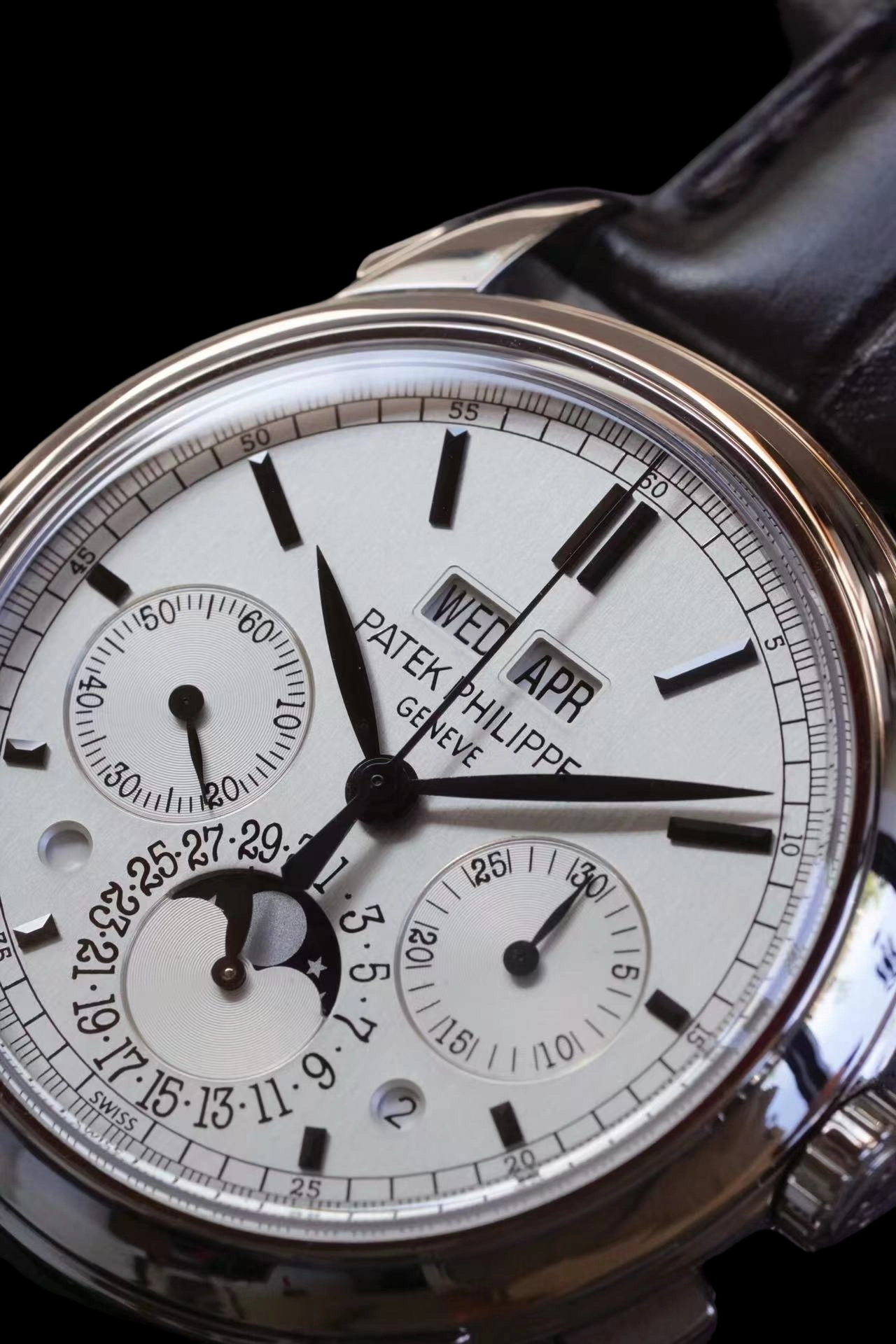 Patek Philippe 5270G-018 detail 3
