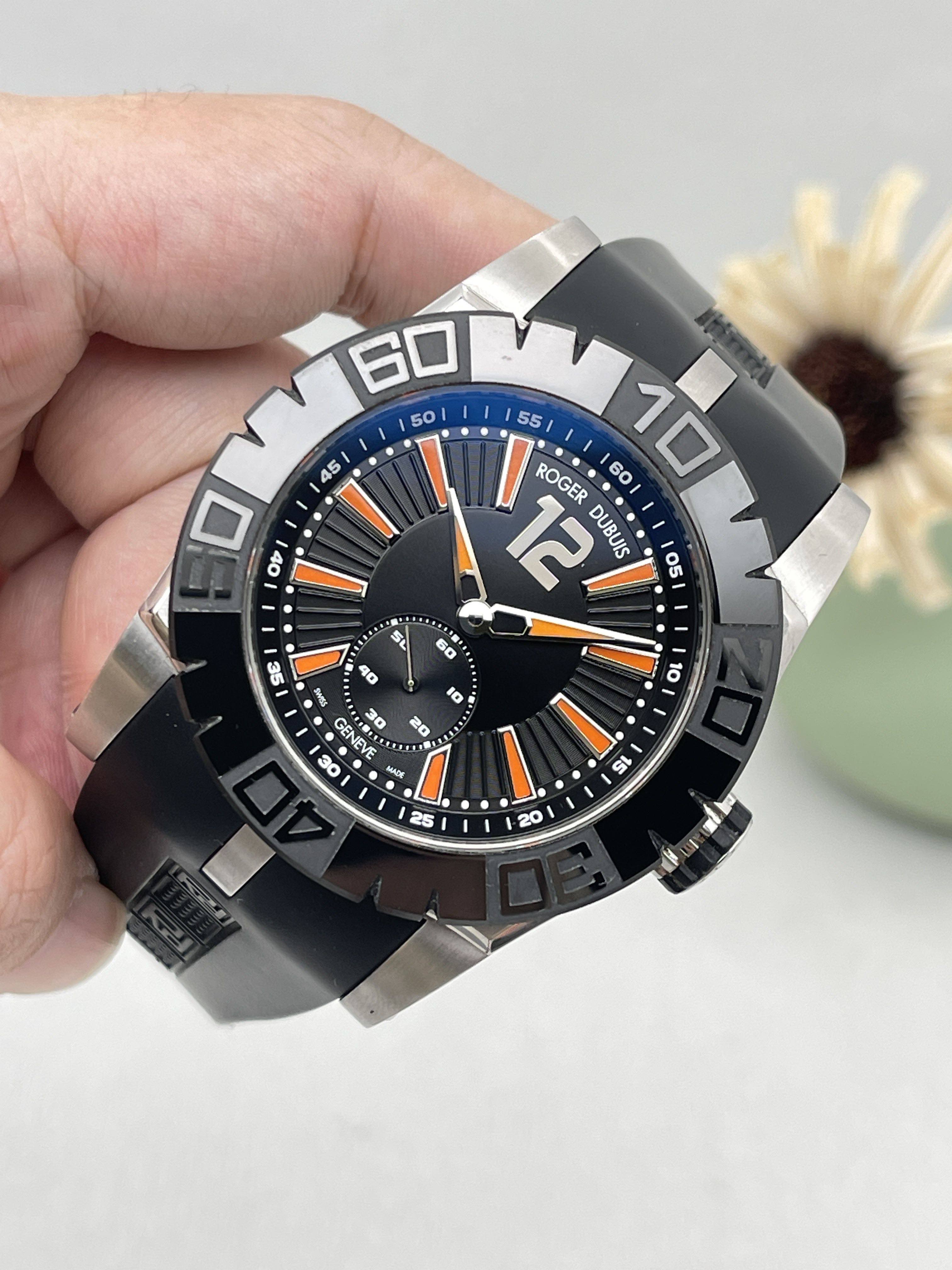 Roger Dubuis RDDBSE0269 detail 4