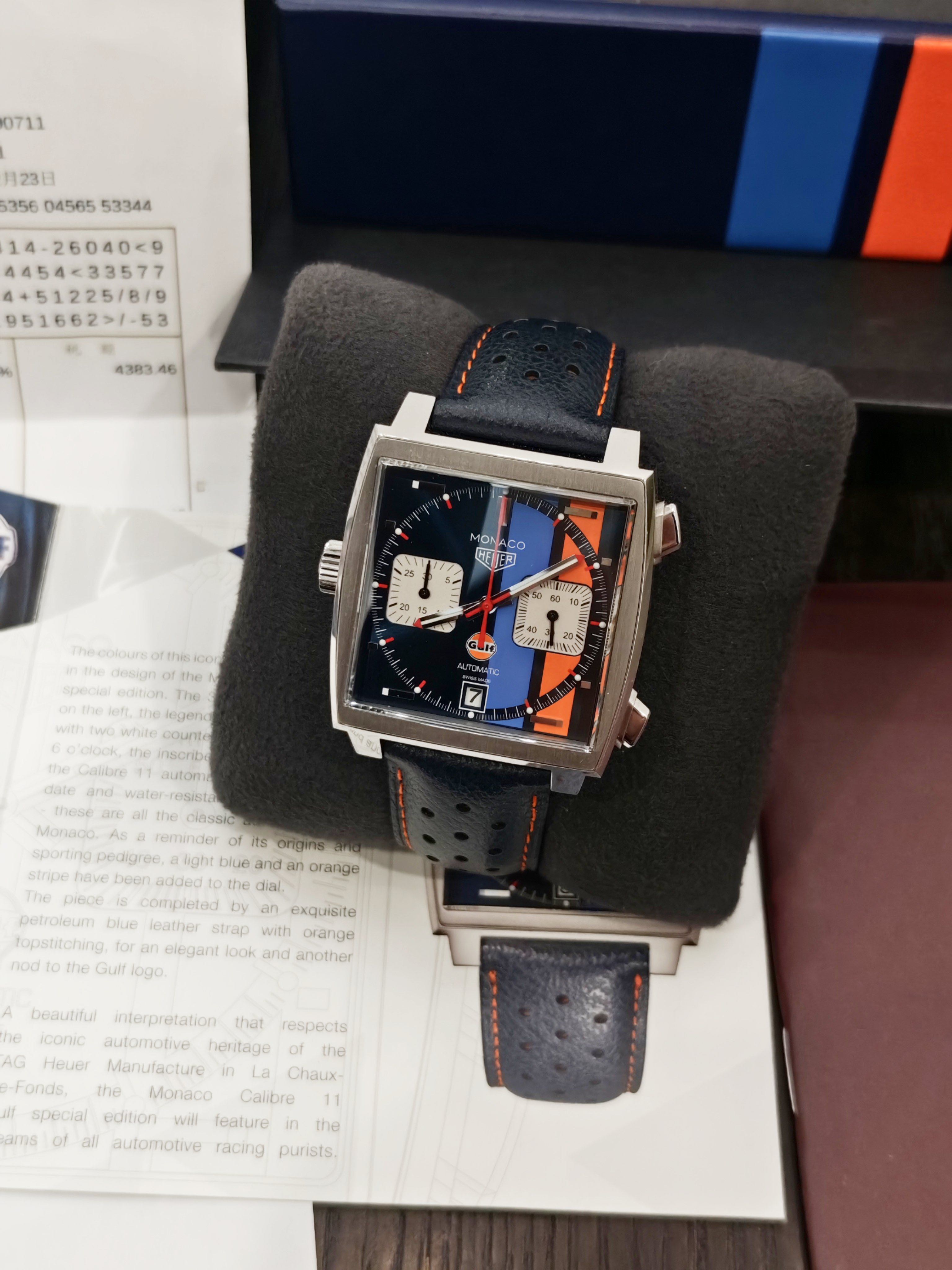 TAG Heuer CAW211R.FC6401 detail 4