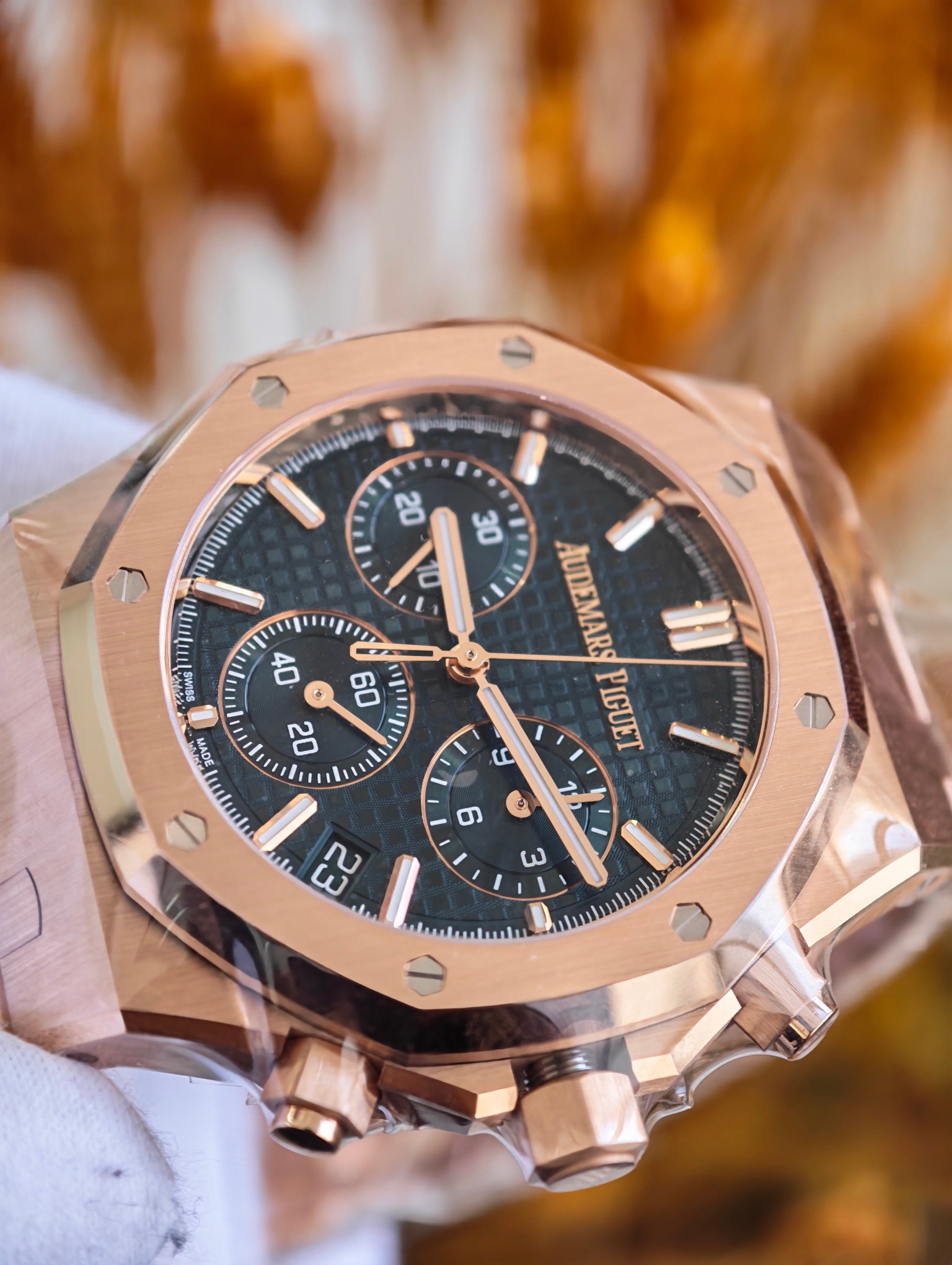 Audemars Piguet 26240OR.OO.1320OR.08 detail 2