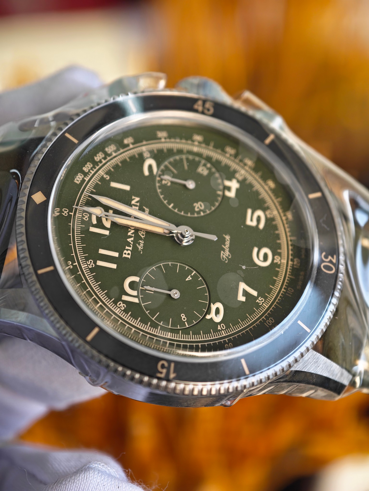 Blancpain AC02-12B53-63A detail 2
