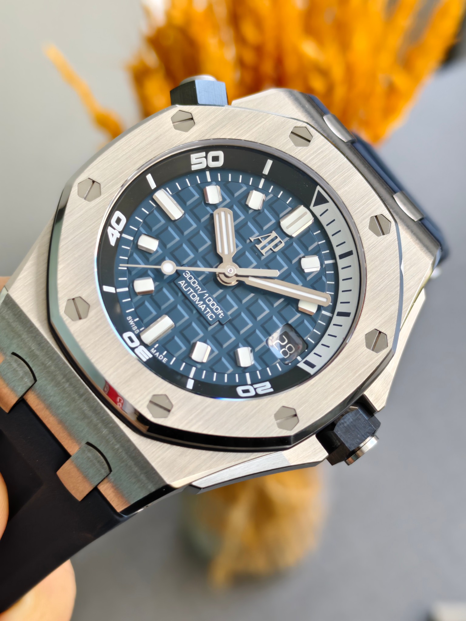 Audemars Piguet 15720ST.OO.A027CA.01 detail 1
