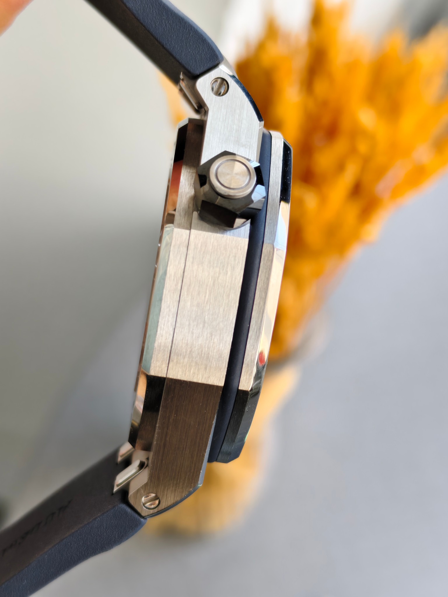 Audemars Piguet 15720ST.OO.A027CA.01 detail 4
