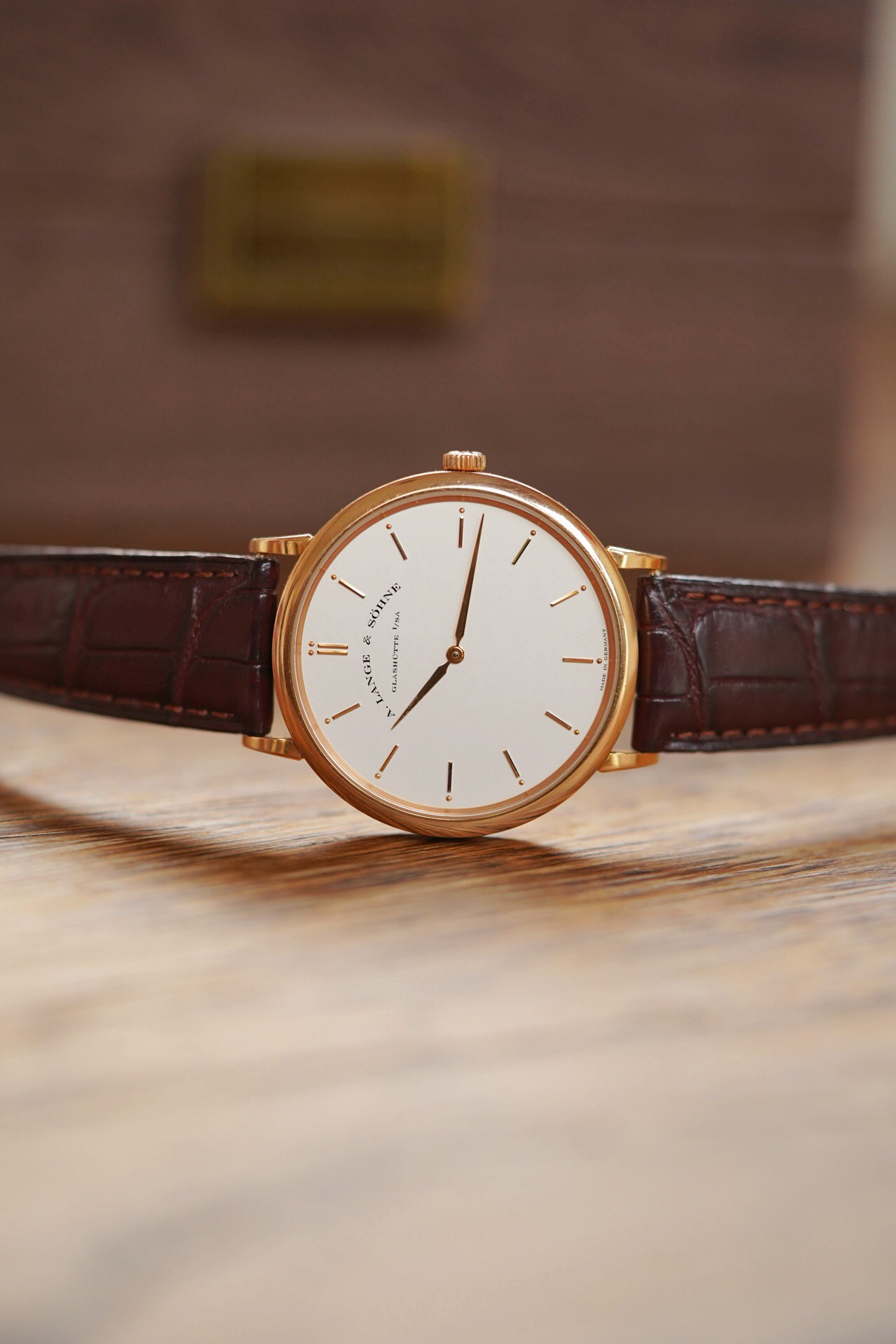 A. Lange & S&ouml;hne 211.032 detail 3