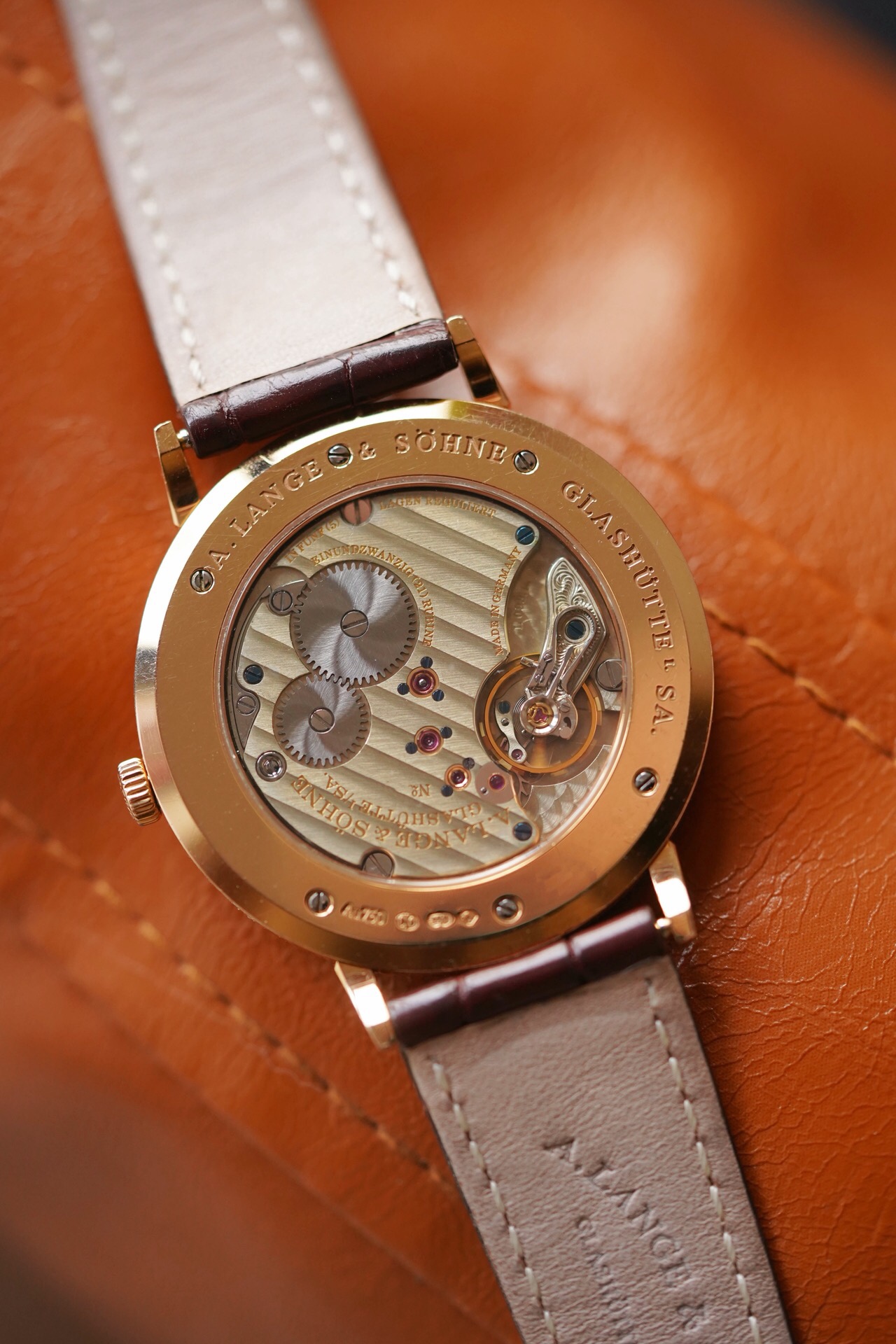 A. Lange & S&ouml;hne 211.032 detail 7