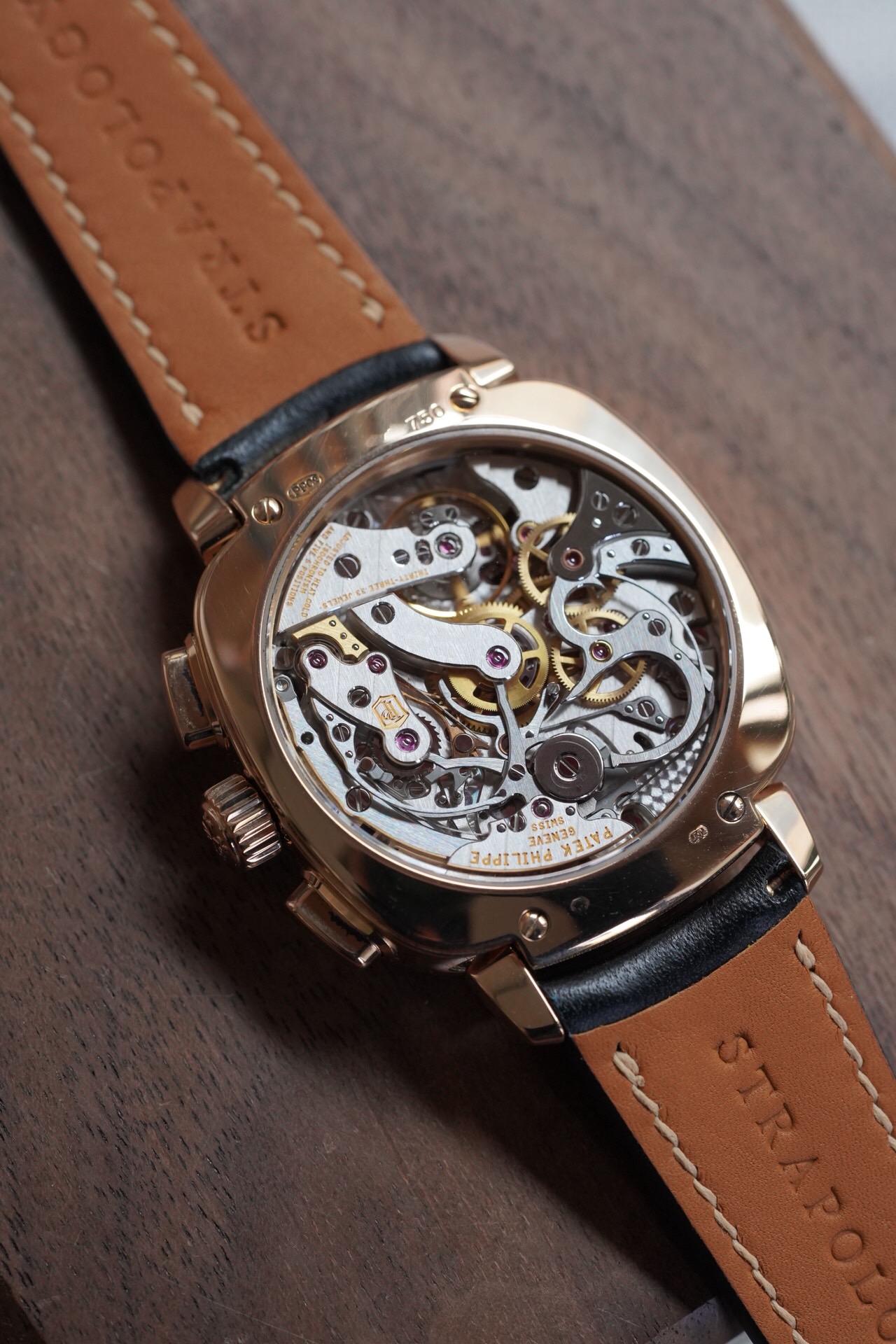 Patek Philippe 7071R-010 detail 5