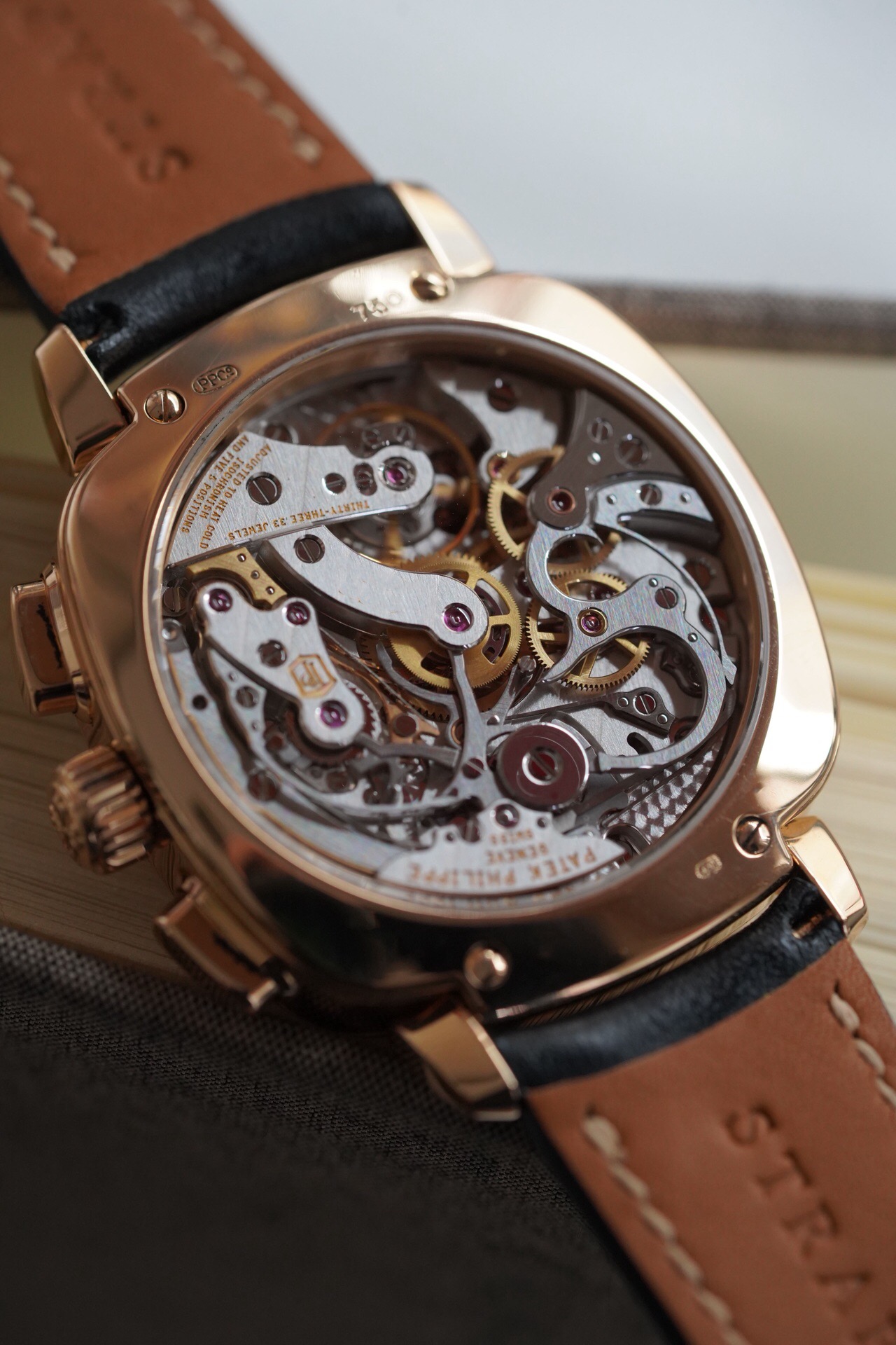 Patek Philippe 7071R-010 detail 7
