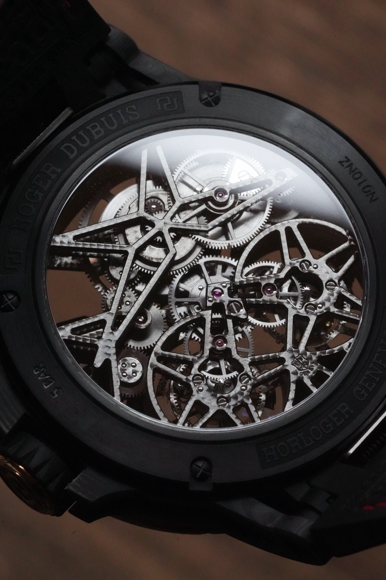 Roger Dubuis RDDBEX0674 detail 7