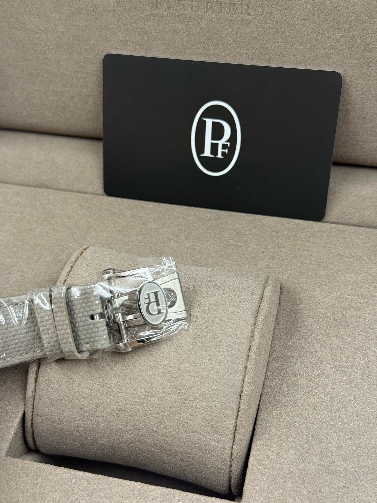 Parmigiani Fleurier PFC931-1020004-400182 detail 4