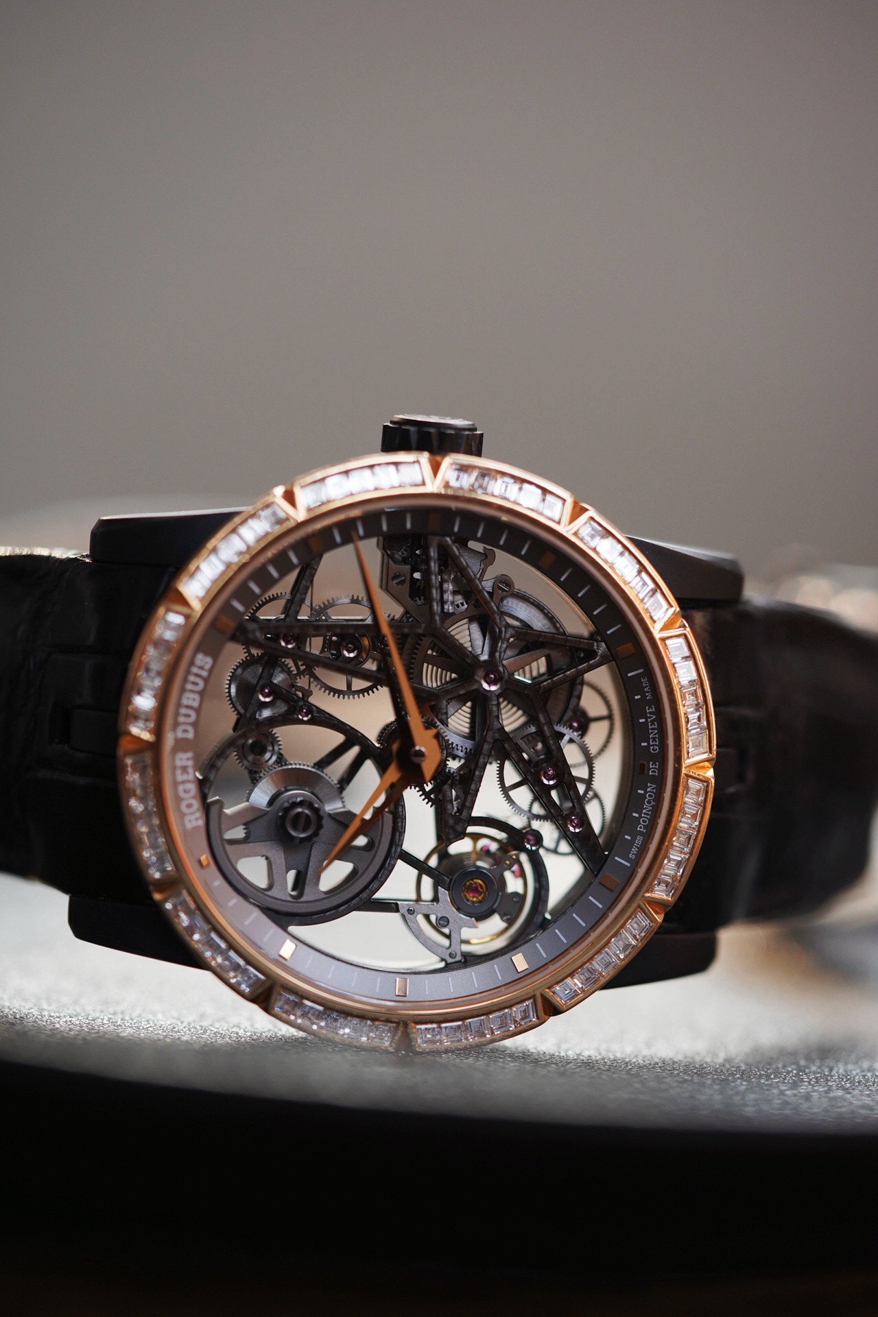 Roger Dubuis RDDBEX0423 detail 1