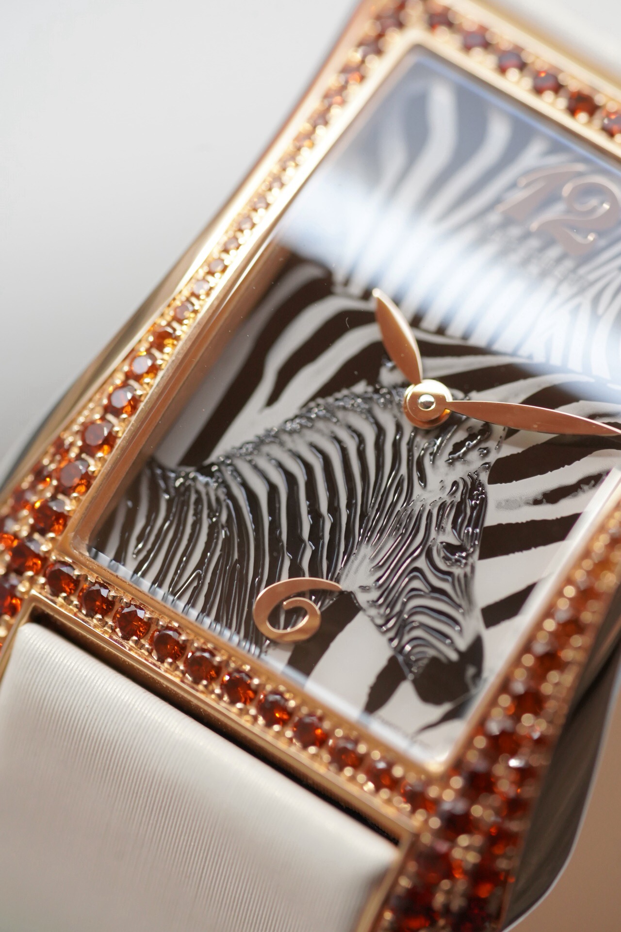 Patek Philippe 4962 detail 1