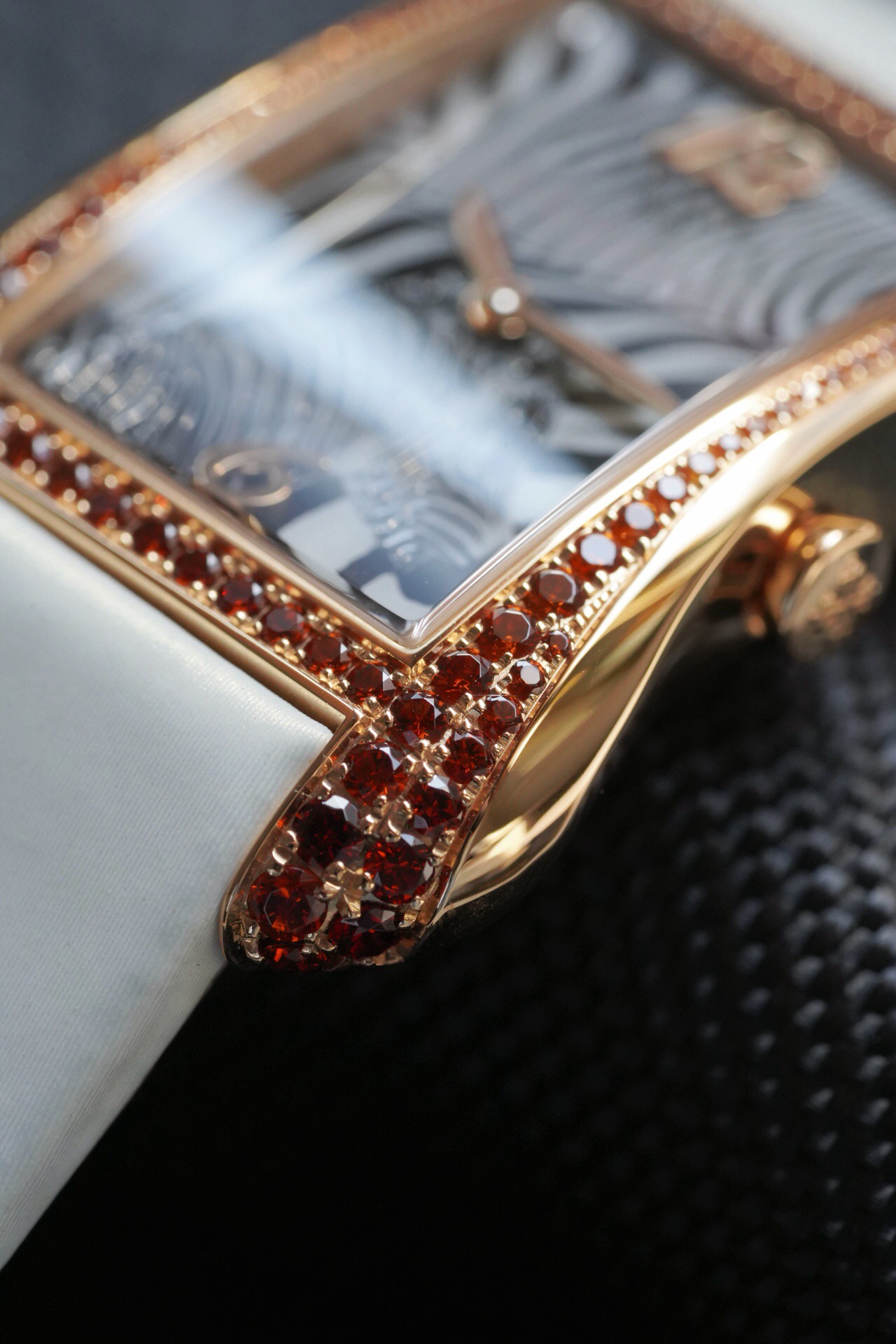 Patek Philippe 4962 detail 3