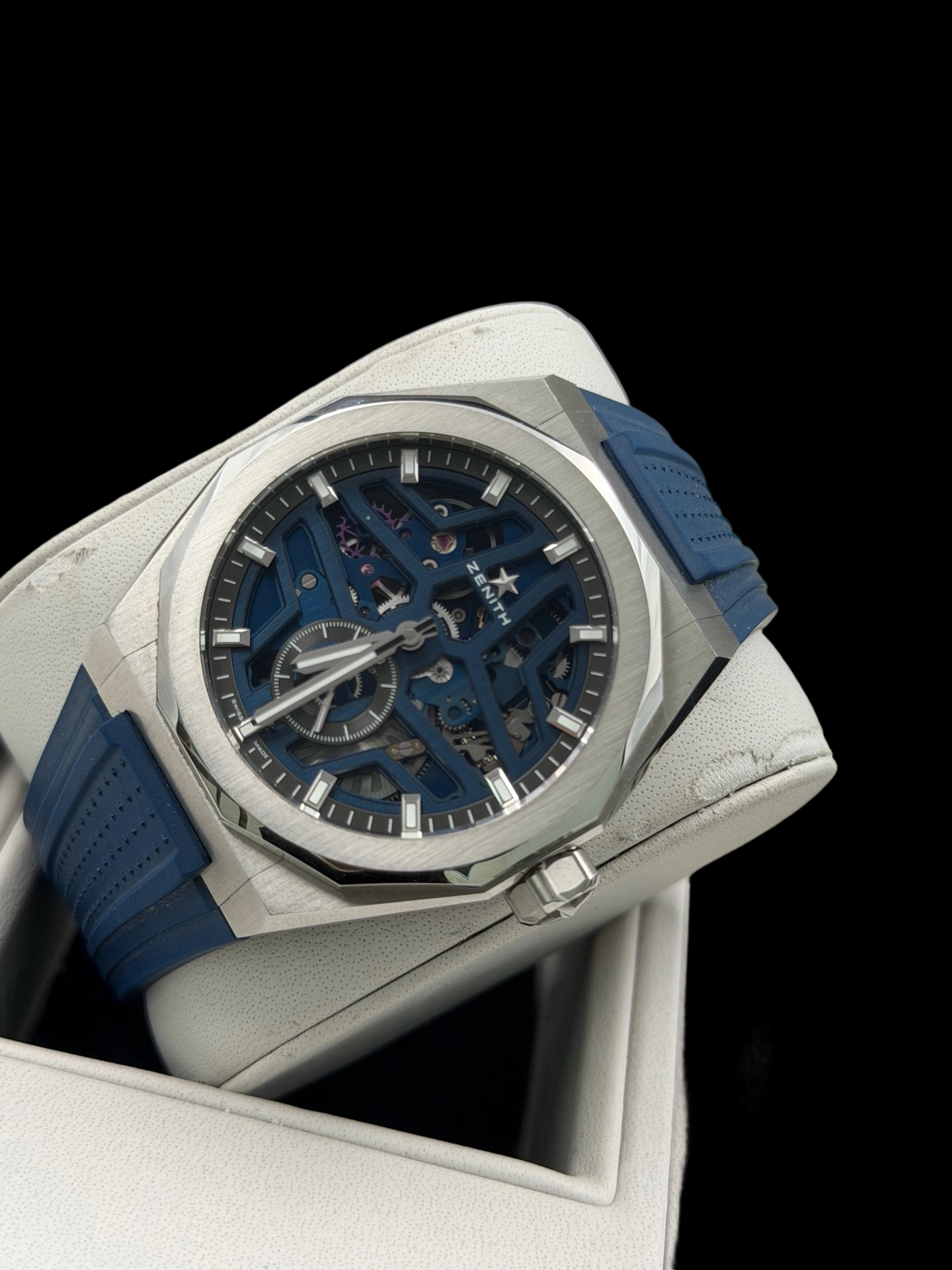 Zenith 03.9300.3620 / 79.I001 detail 2
