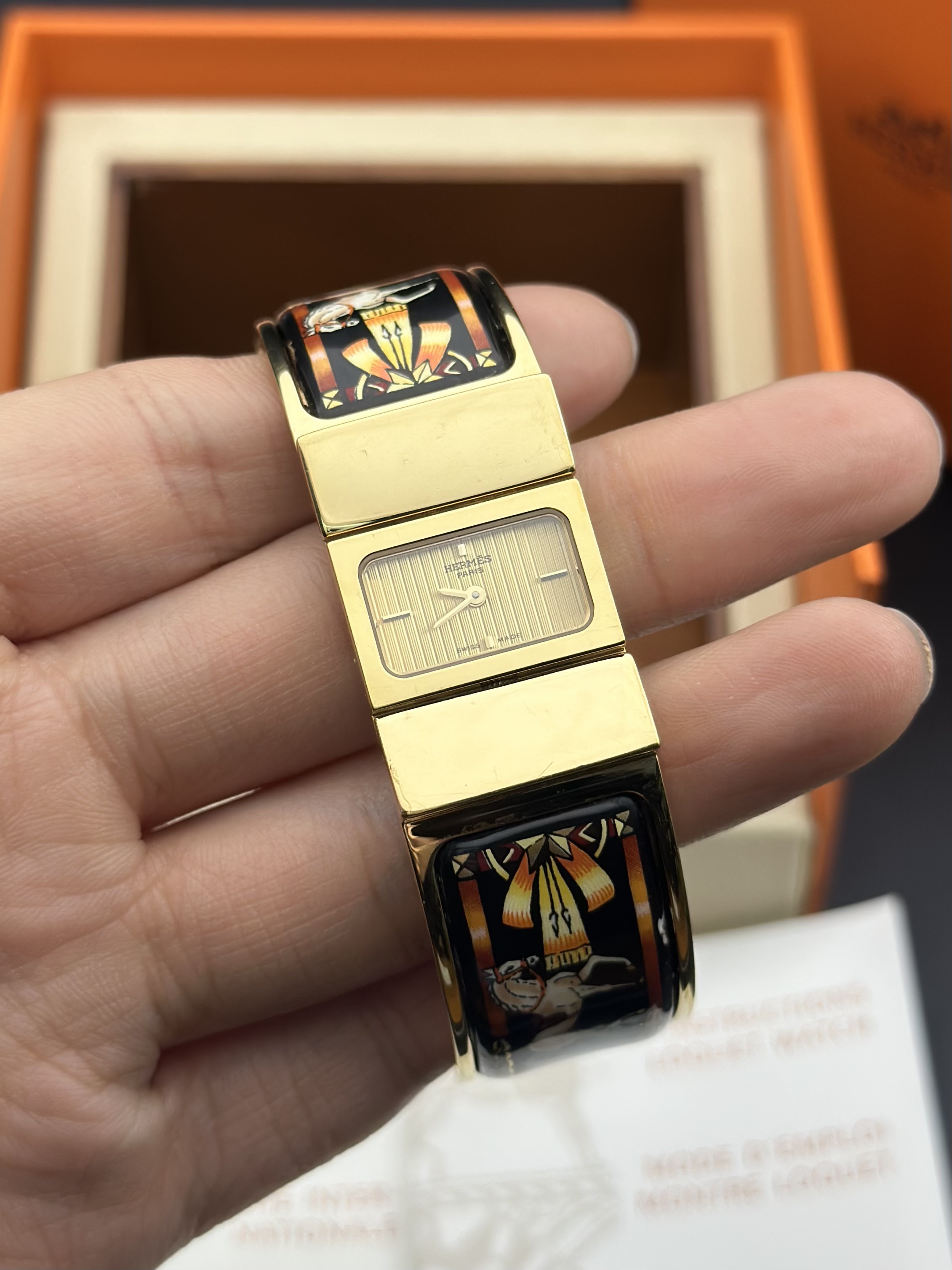 Herm&egrave;s Hermes detail 1