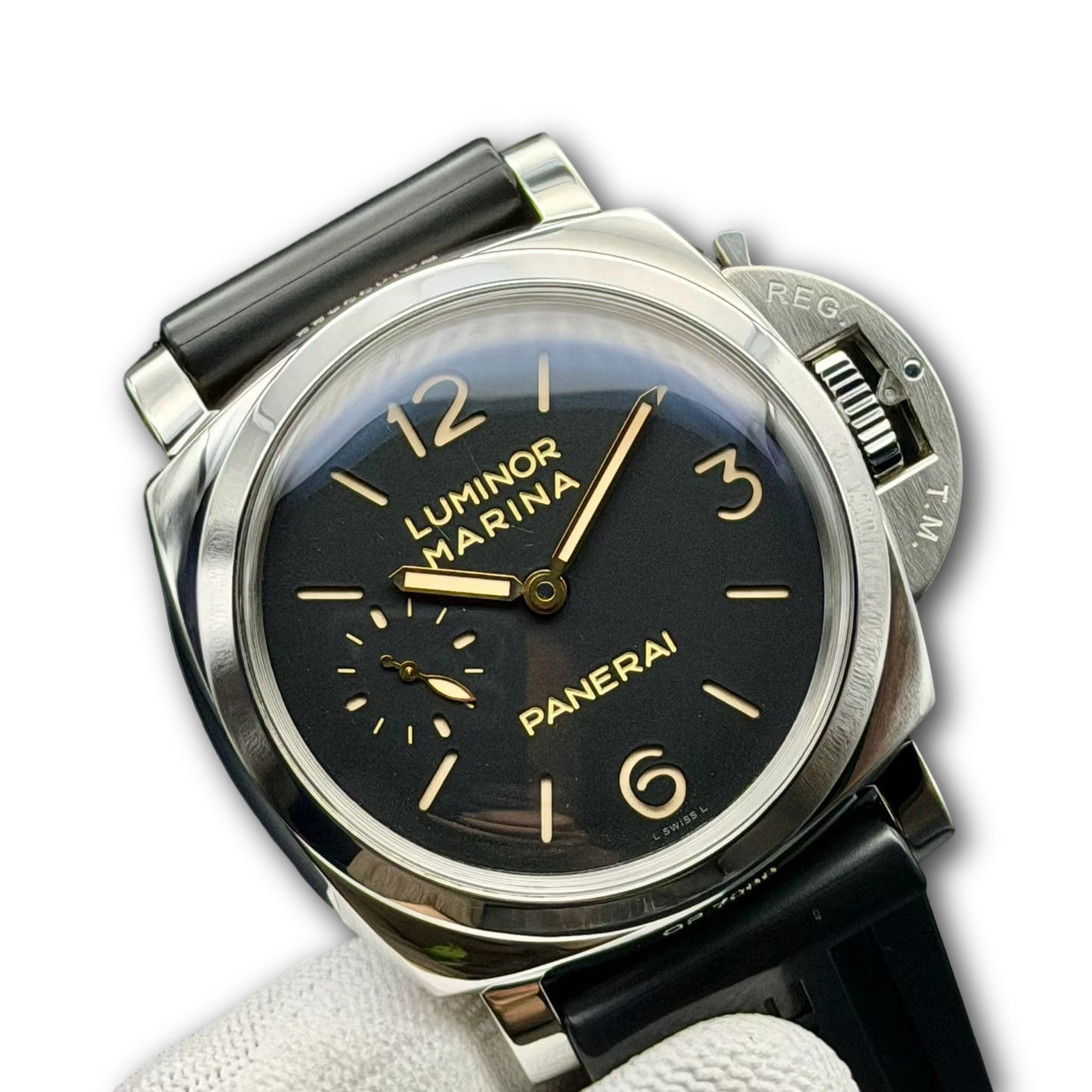 Panerai PAM00422 detail 2