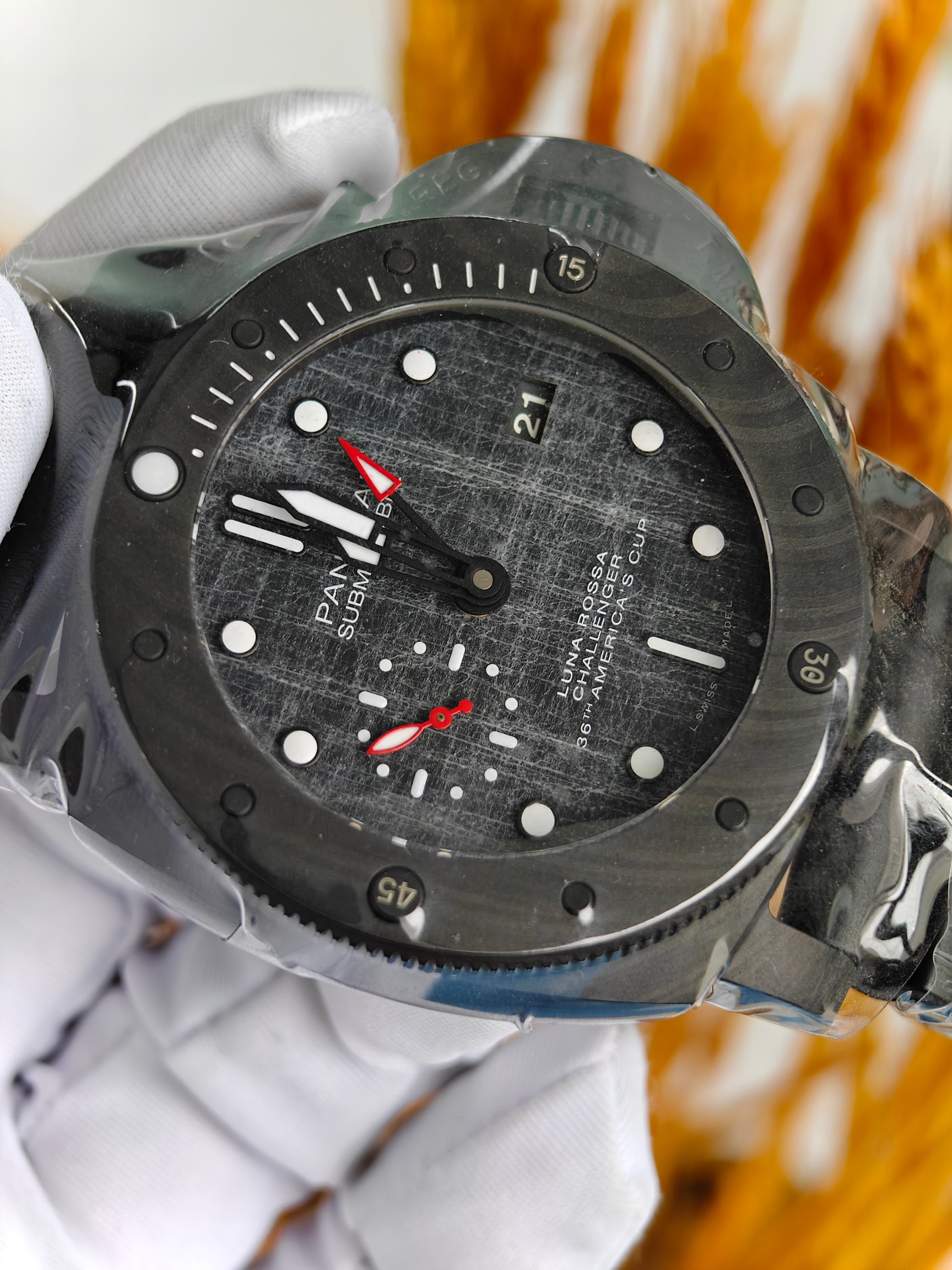 Panerai PAM01039 detail 2