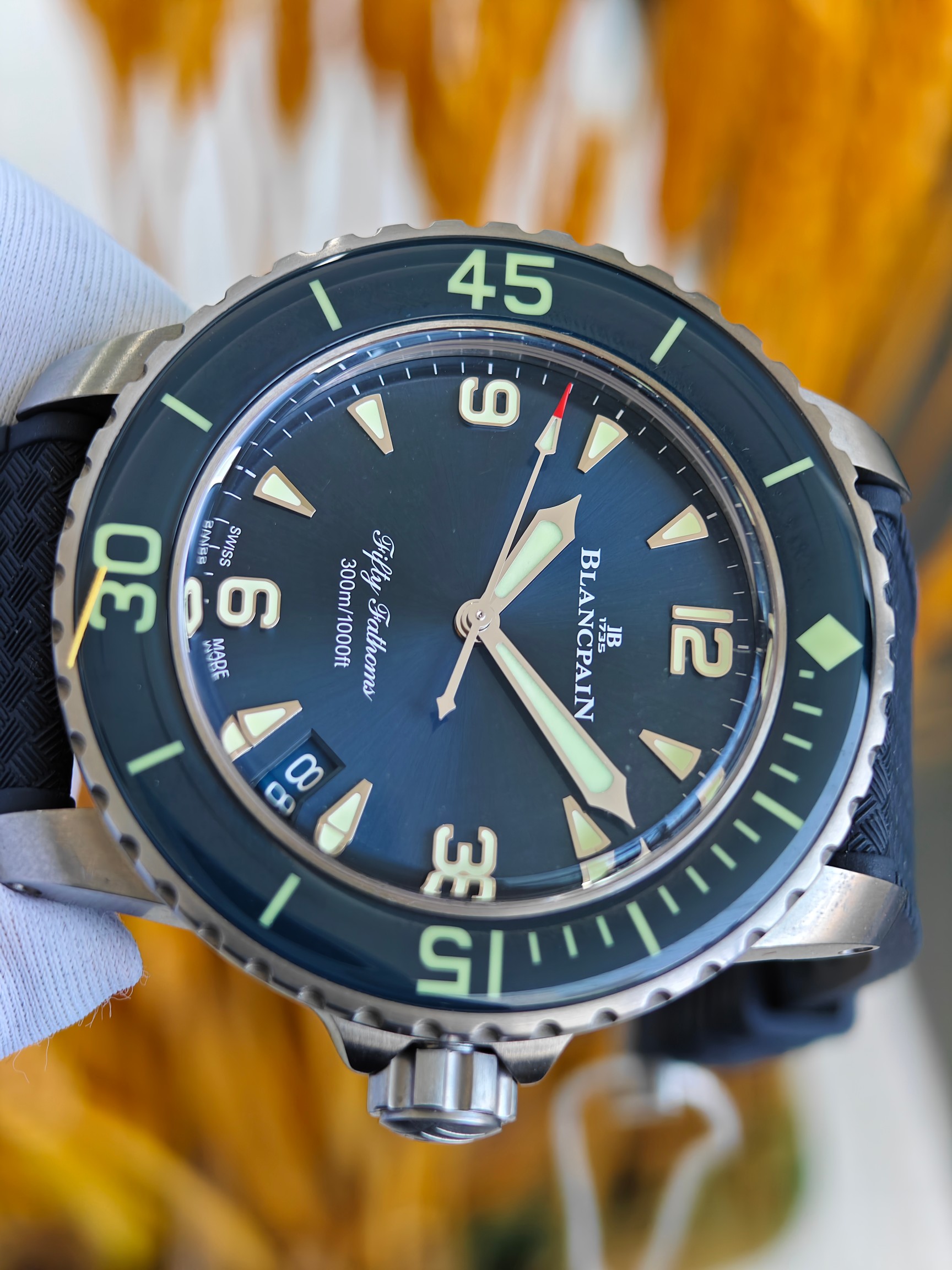 Blancpain 5010-12B40-O64 detail 2