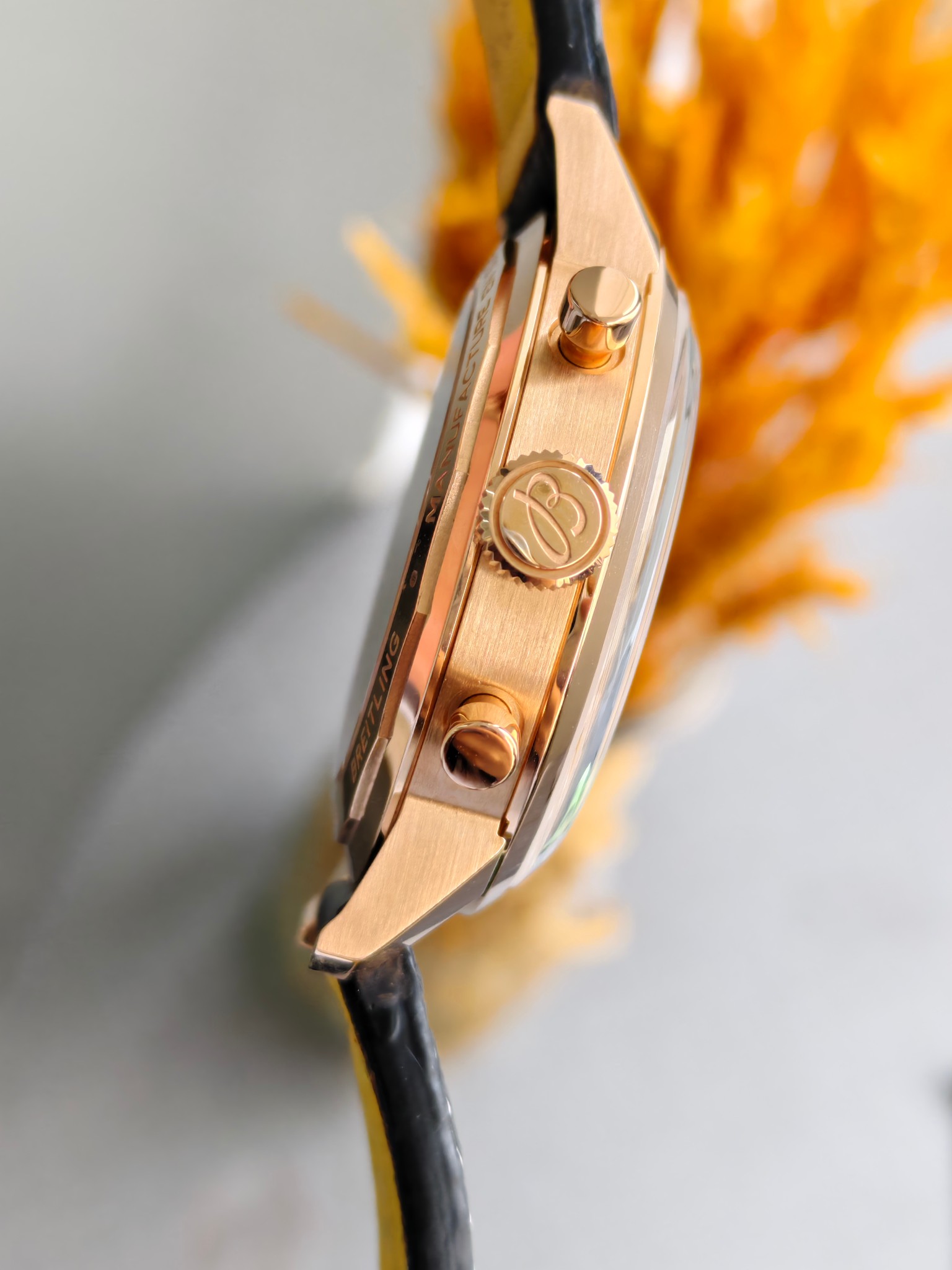 Breitling RB01761A1Q1X1 detail 1