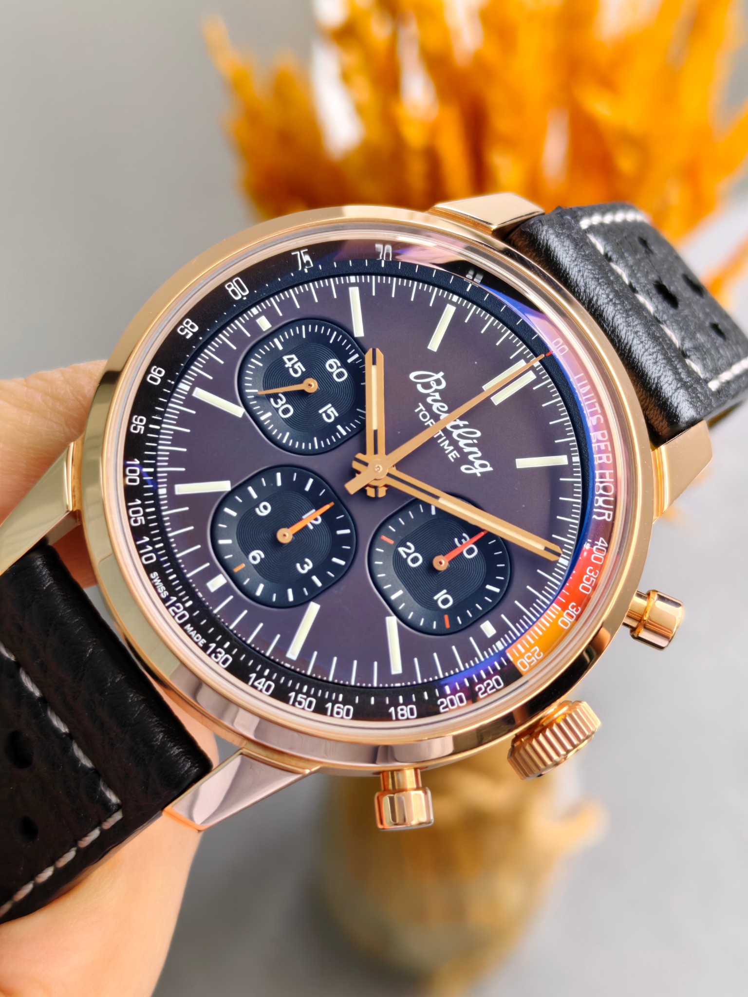 Breitling RB01761A1Q1X1 detail 2