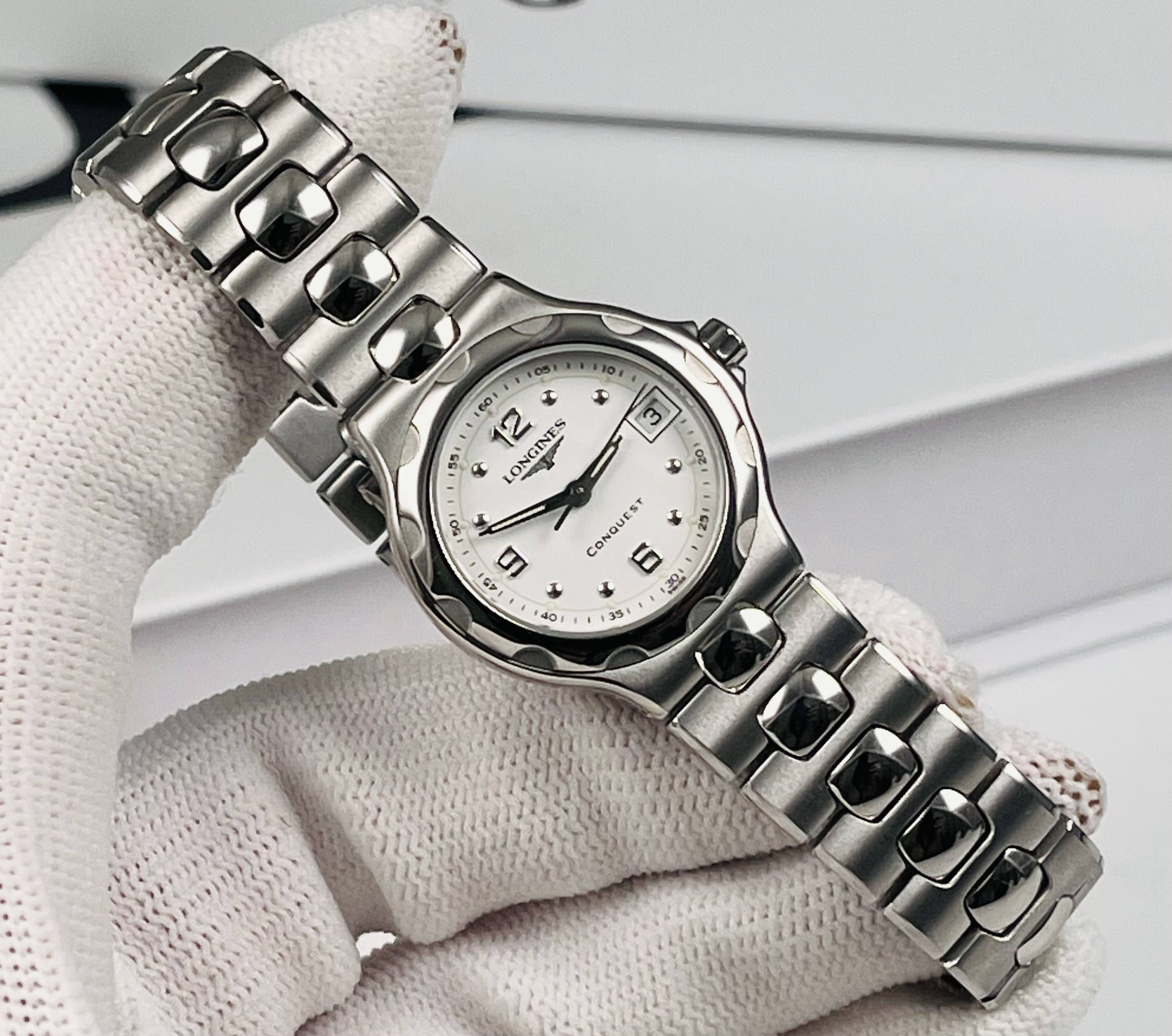 Longines L1.131.4 detail 5