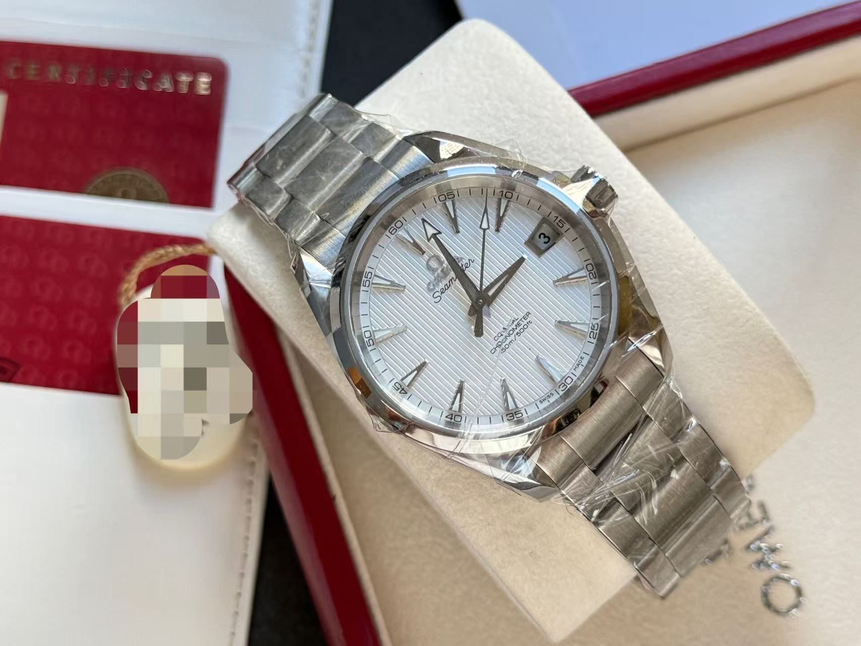 Omega 231.10.39.21.02.001 detail 1
