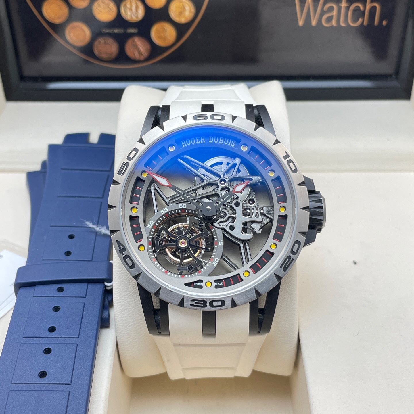 Roger Dubuis RDDBEX0549 detail 6