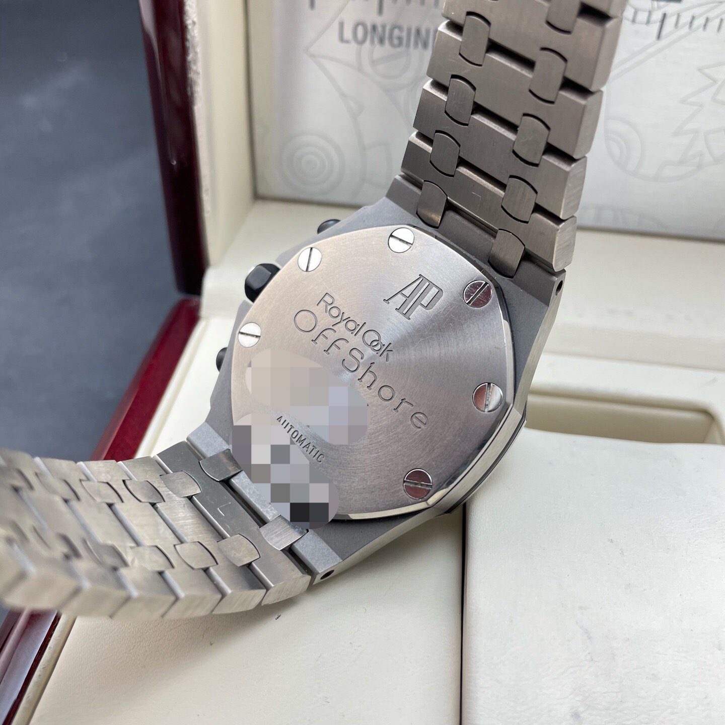 Audemars Piguet 26170TI.OO.1000TI.01 detail 8