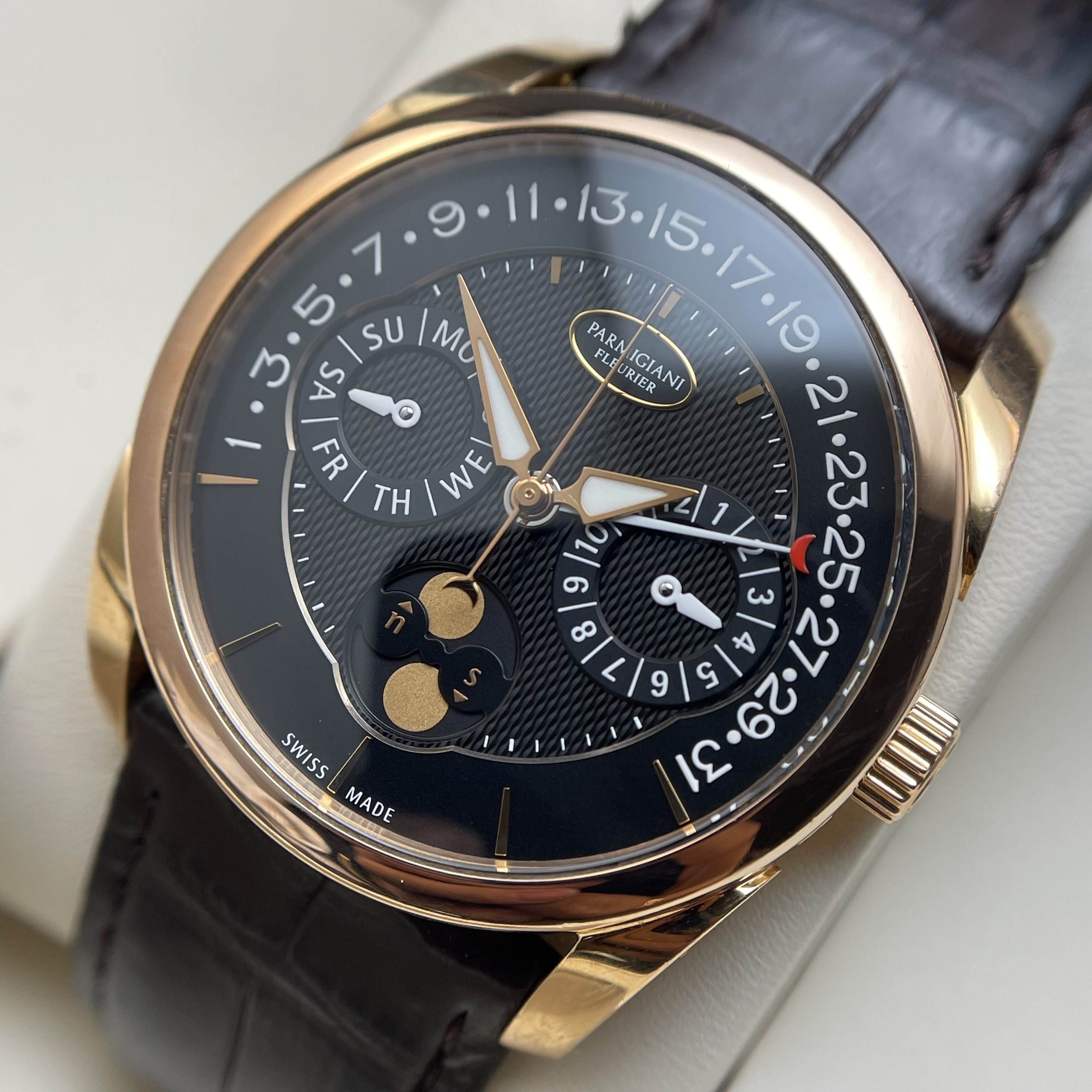 Parmigiani Fleurier PFC272-1000200-HA1441 detail 1
