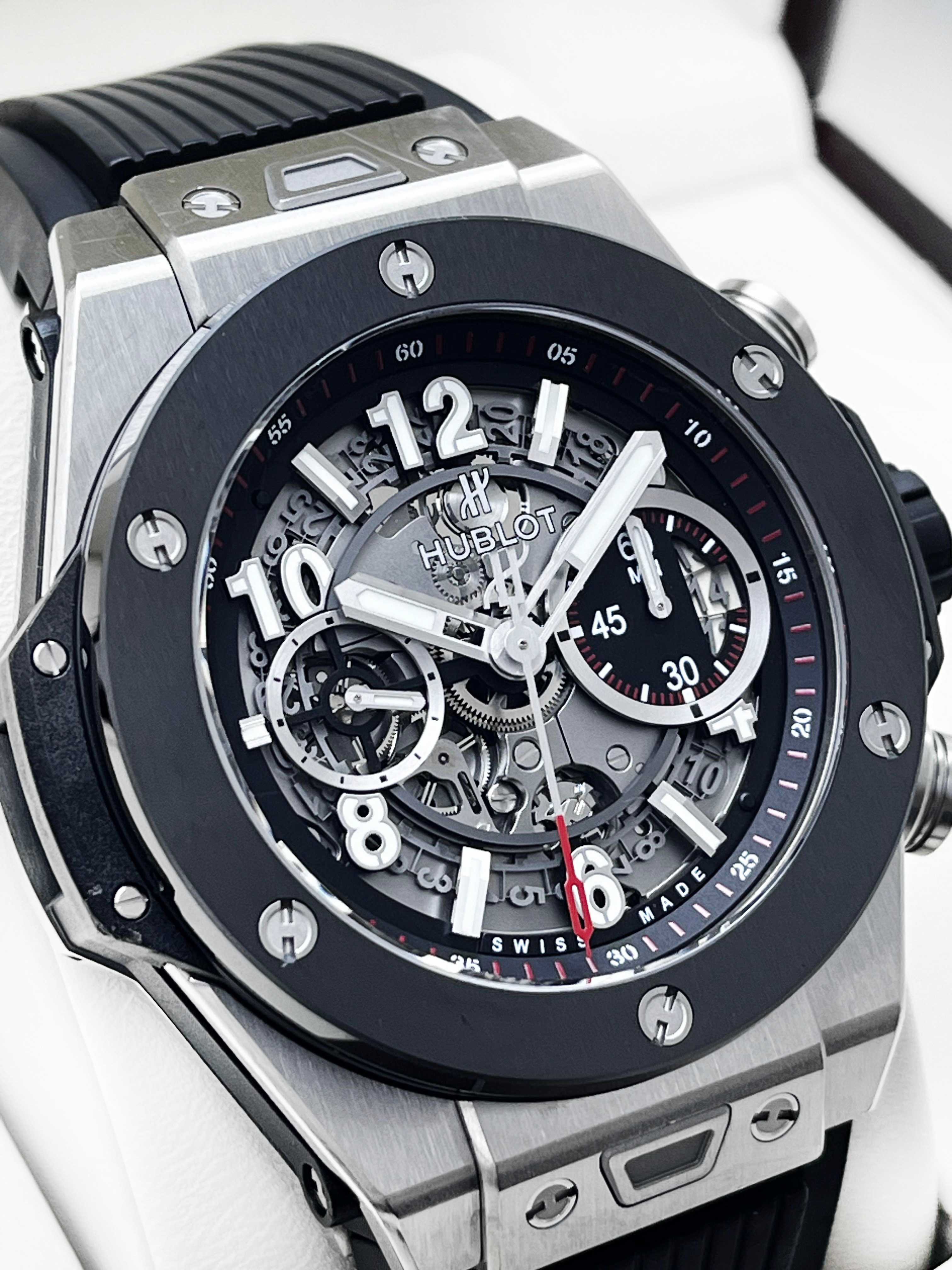 Hublot 411.NM.1170.RX detail 1