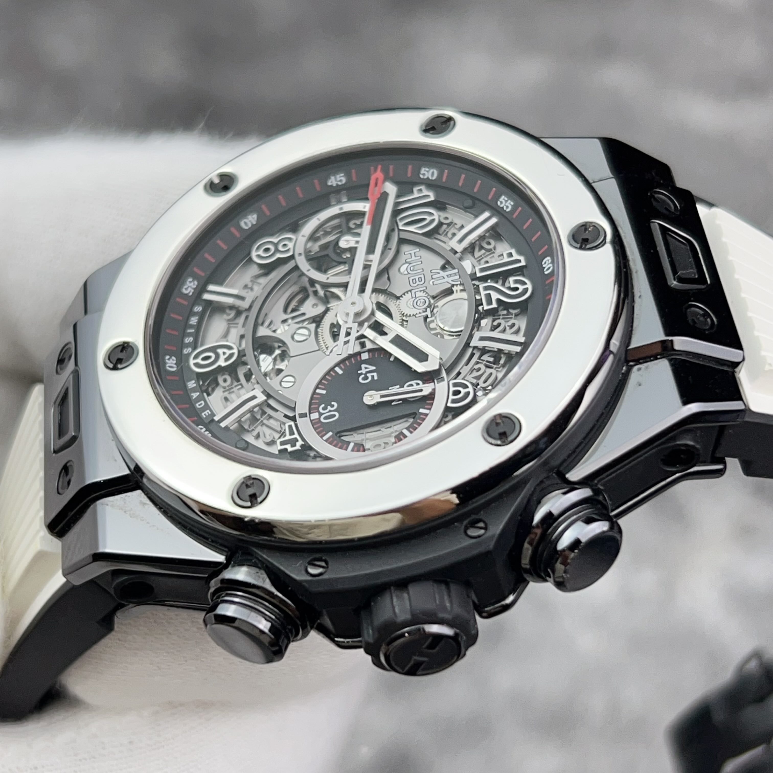 Hublot 411.CS.1170.RX.YOS16 detail 4