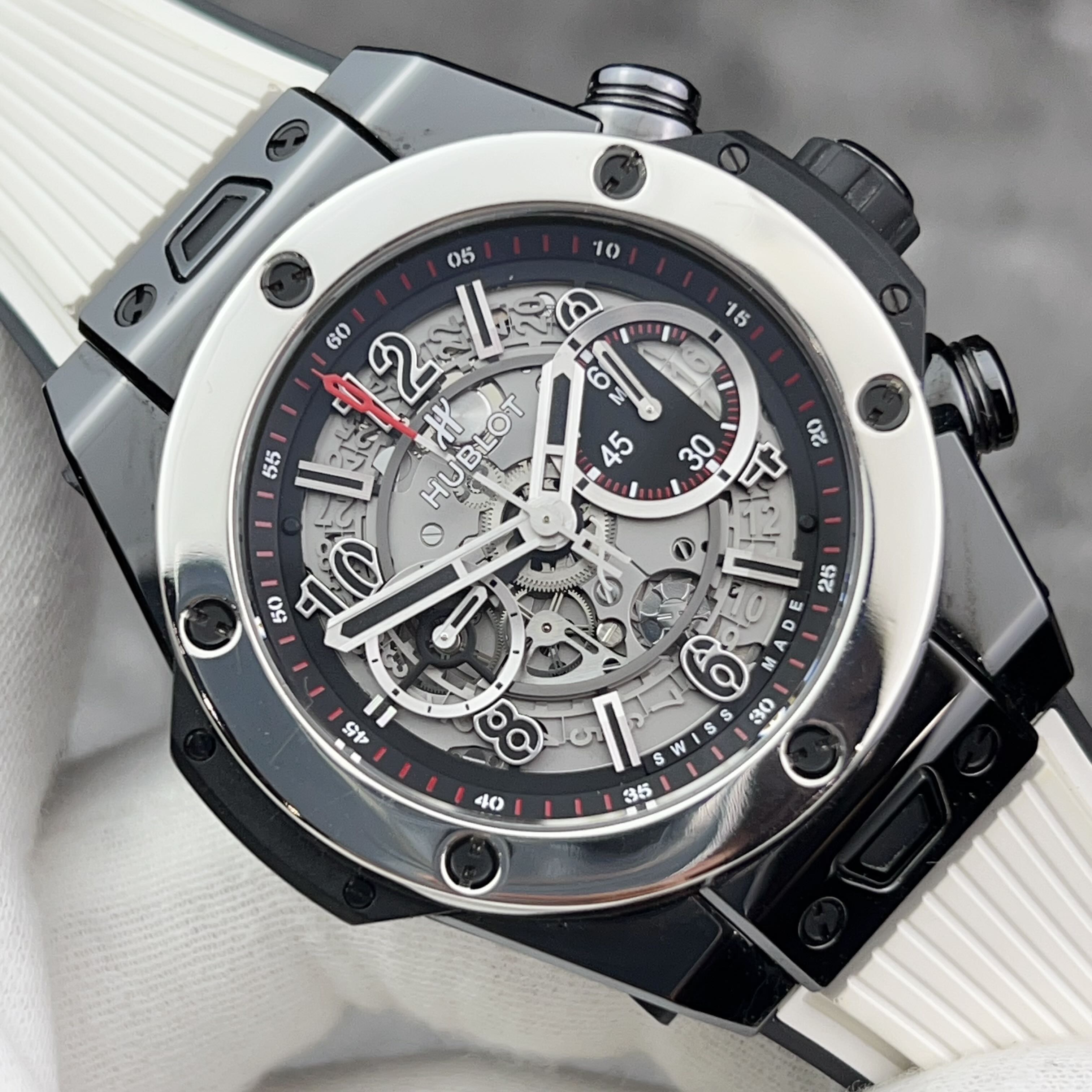 Hublot 411.CS.1170.RX.YOS16 detail 2