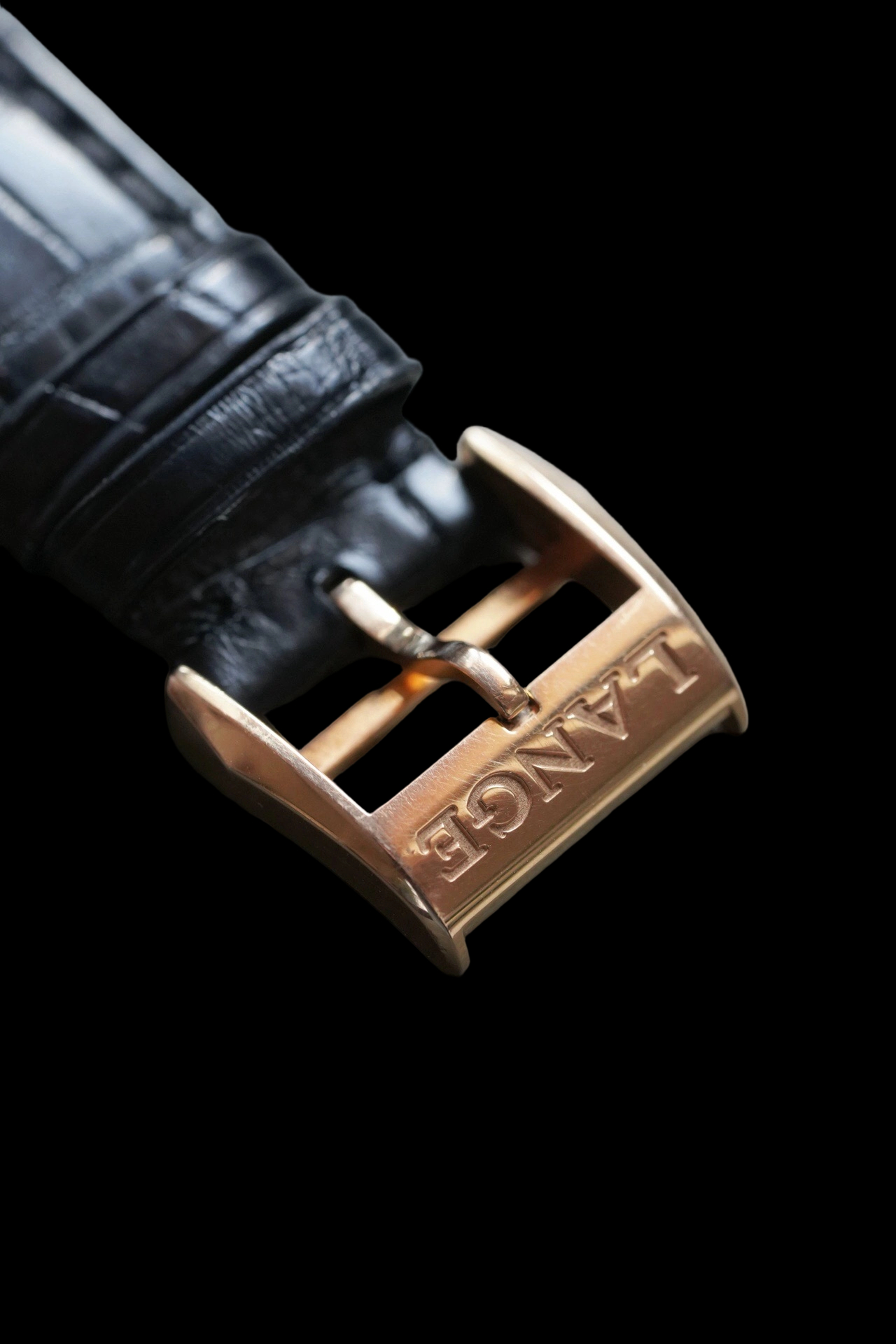 A. Lange & S&ouml;hne 384.032 detail 5