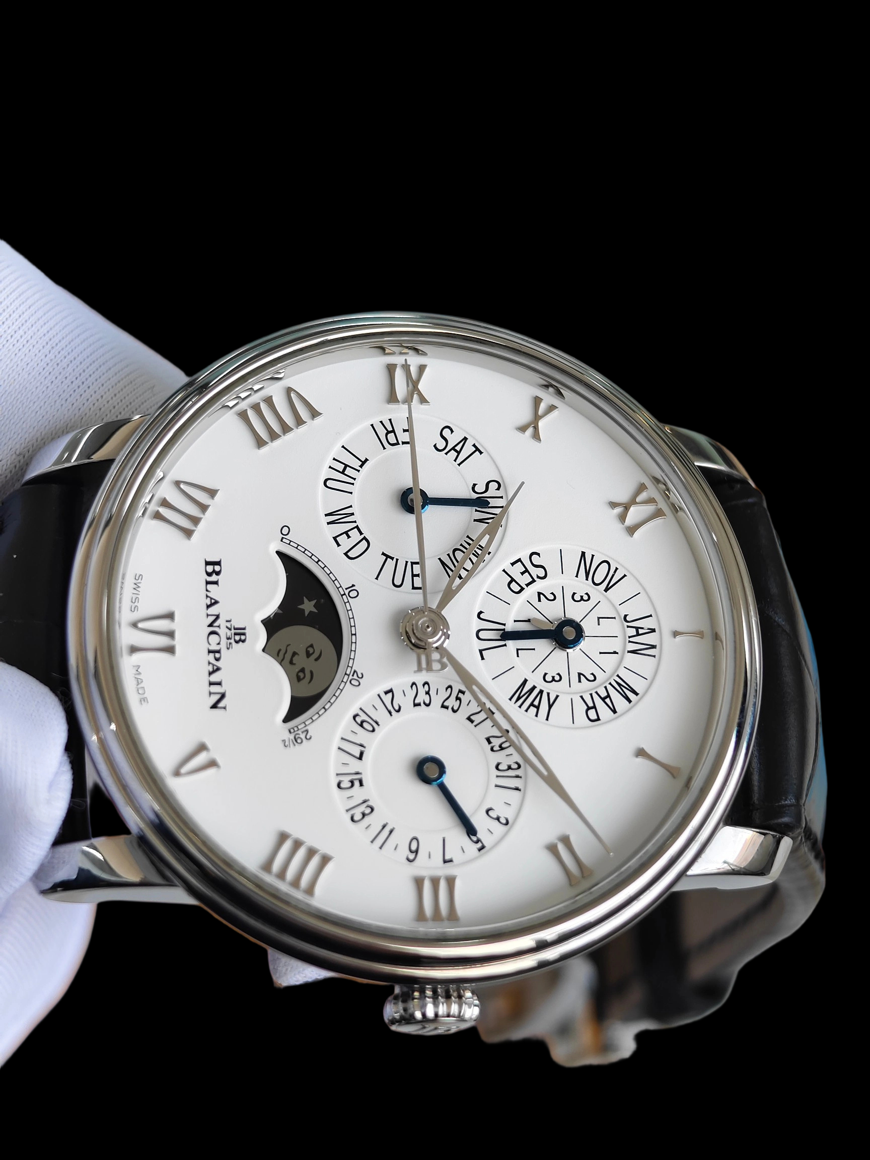 Blancpain 6656-1127-55B detail 1