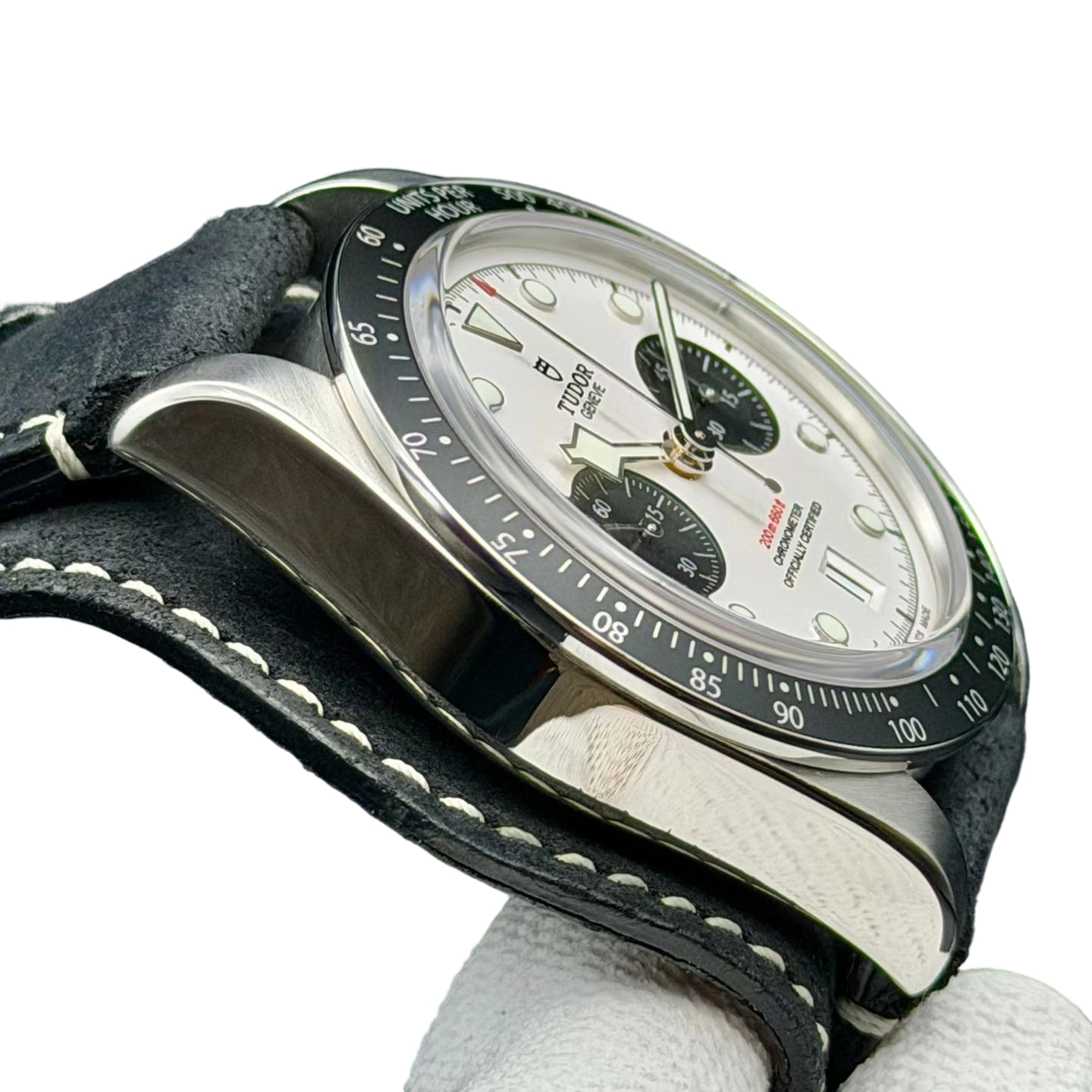 Tudor M79360N-0006 detail 4