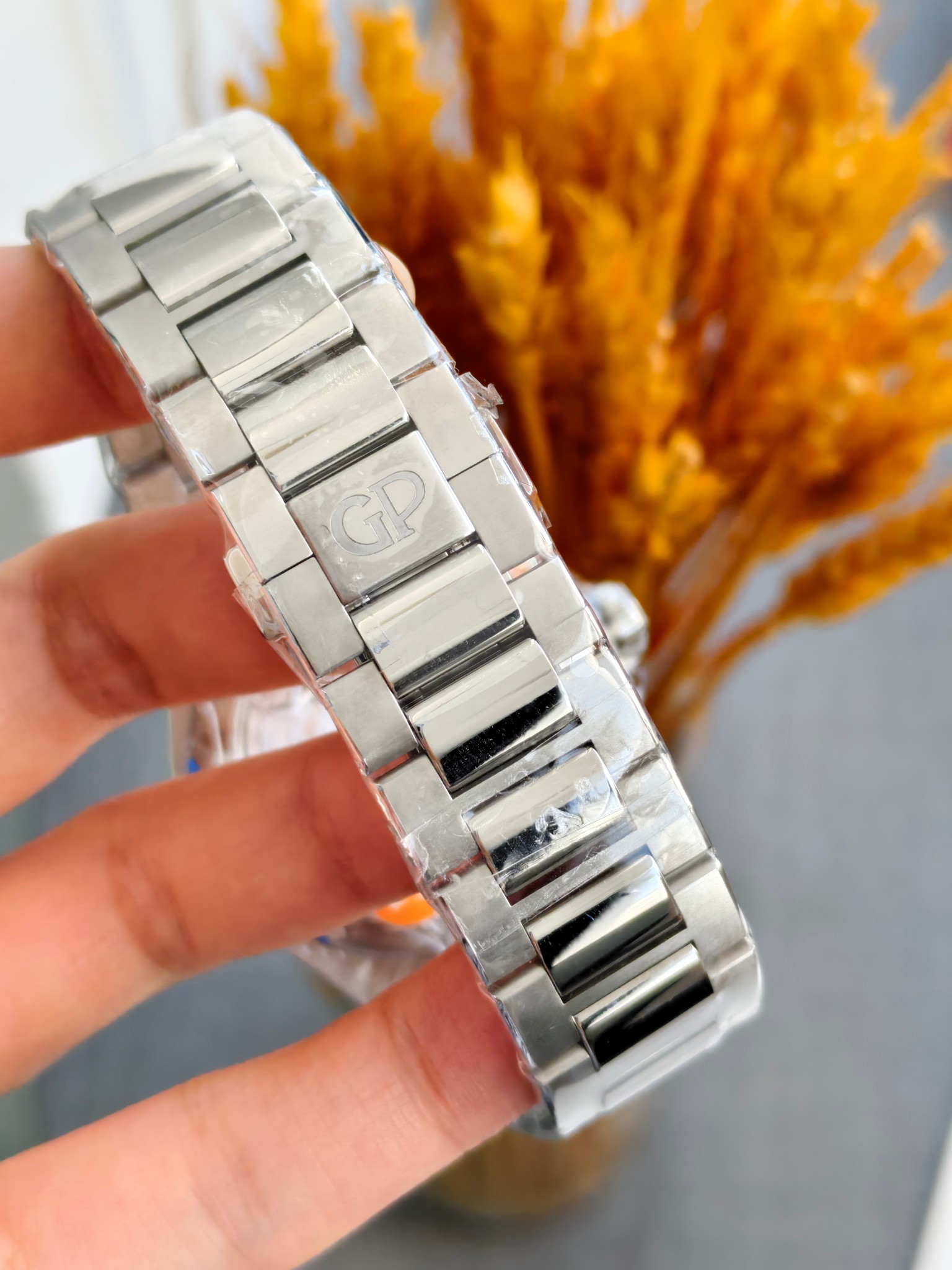 Girard Perregaux 81010-11-3153-1CM detail 6